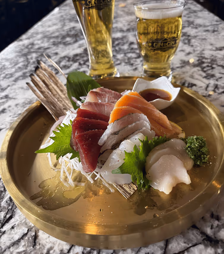 Cin-Cin Brewhouse & Seafood Bar - In Downtown Las Vegas