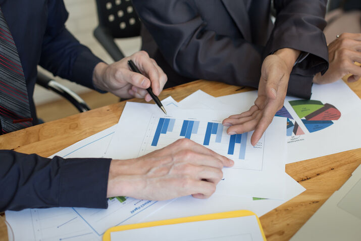 Retargeting Strategies That Move Users Down the Funnel