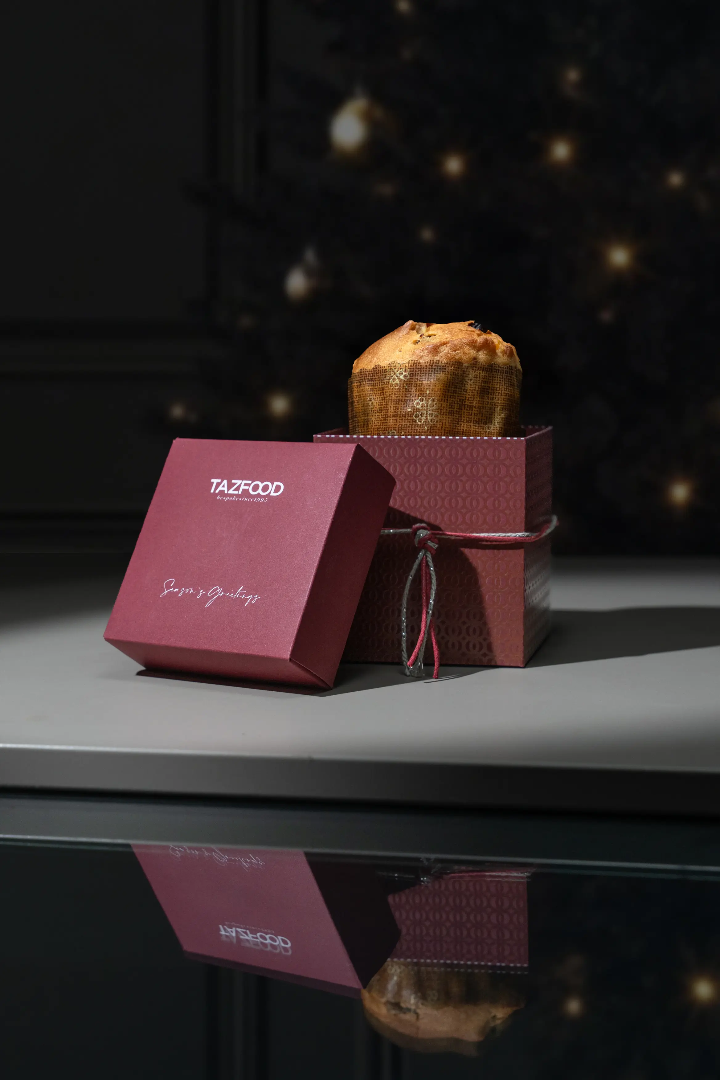 Xmas Gift red box with panettone from the Christmas collection