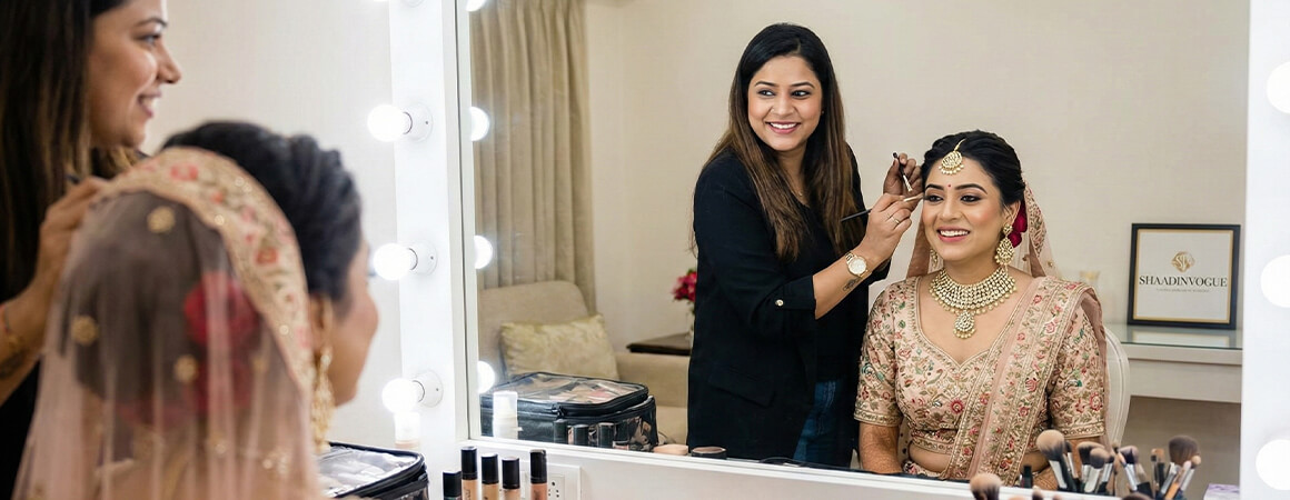 How to Evaluate and Select the Perfect Makeup Artist for Your Wedding Day