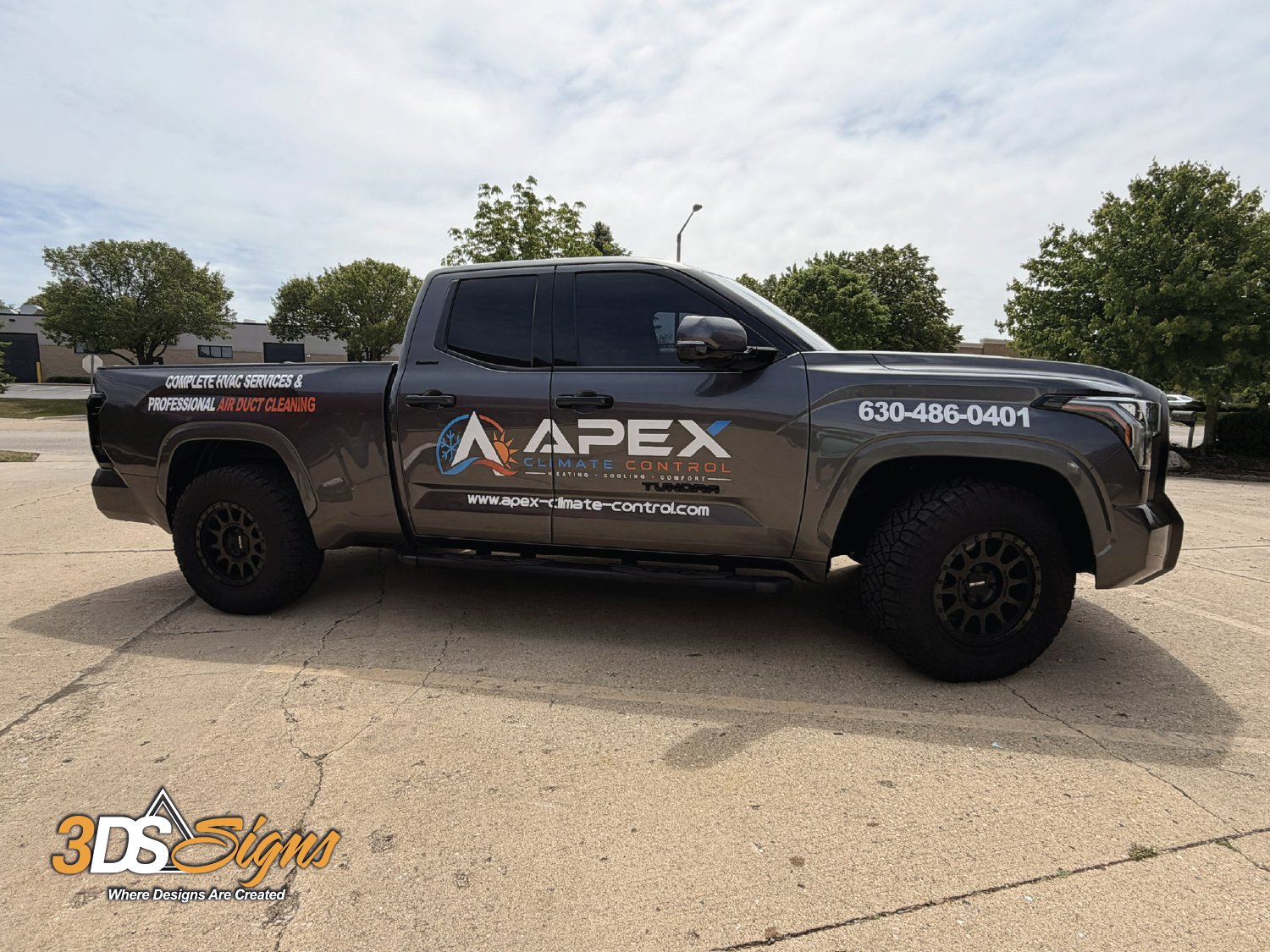 Custom Vehicle Wrao