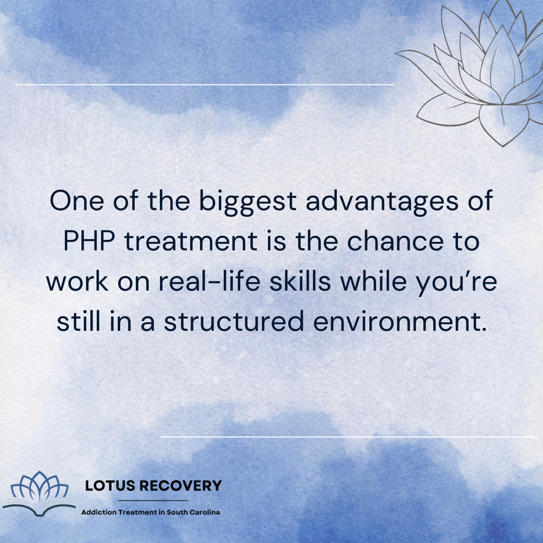 A graphic image stating one big advantage of PHP treatment