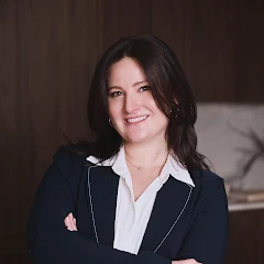 Victoria Tezapsidis, expert NYC real estate agent at The Finelli Team, specializing in luxury properties, residential sales, rentals & new construction. Contact Victoria!