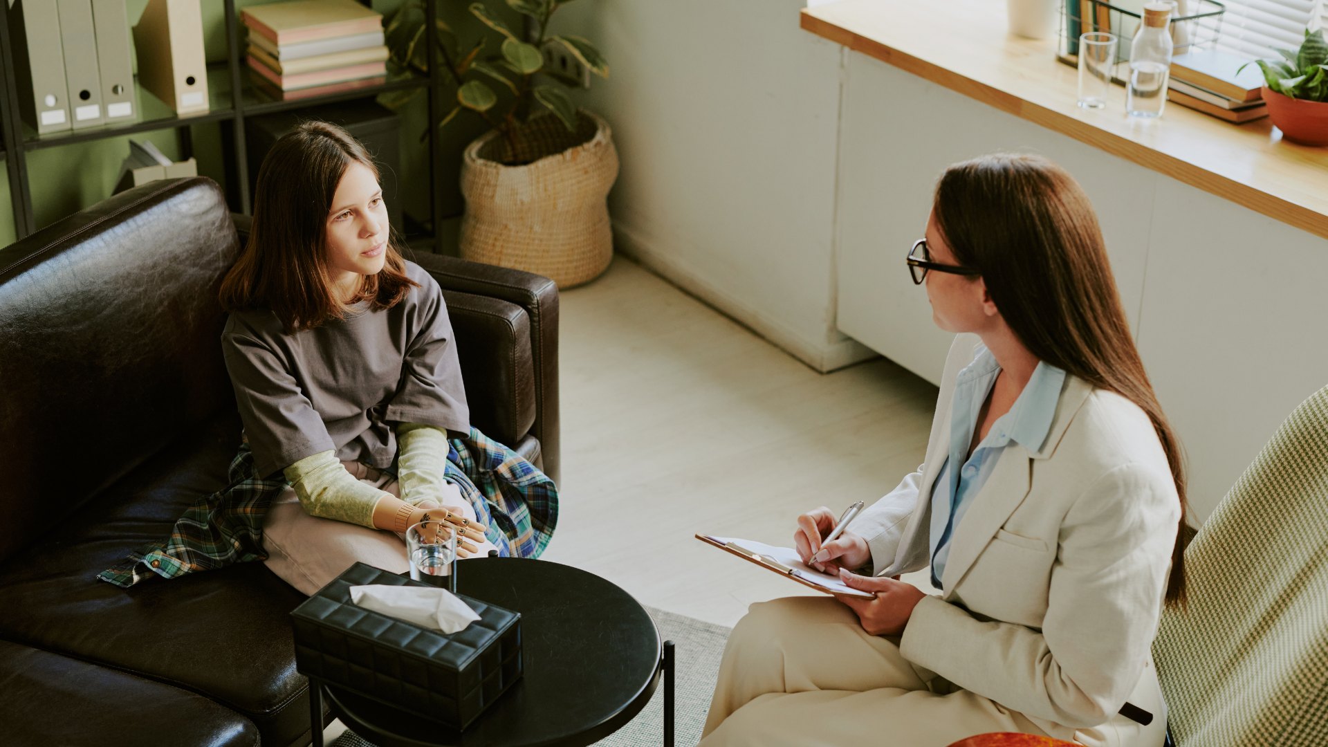 What does a youth worker do?