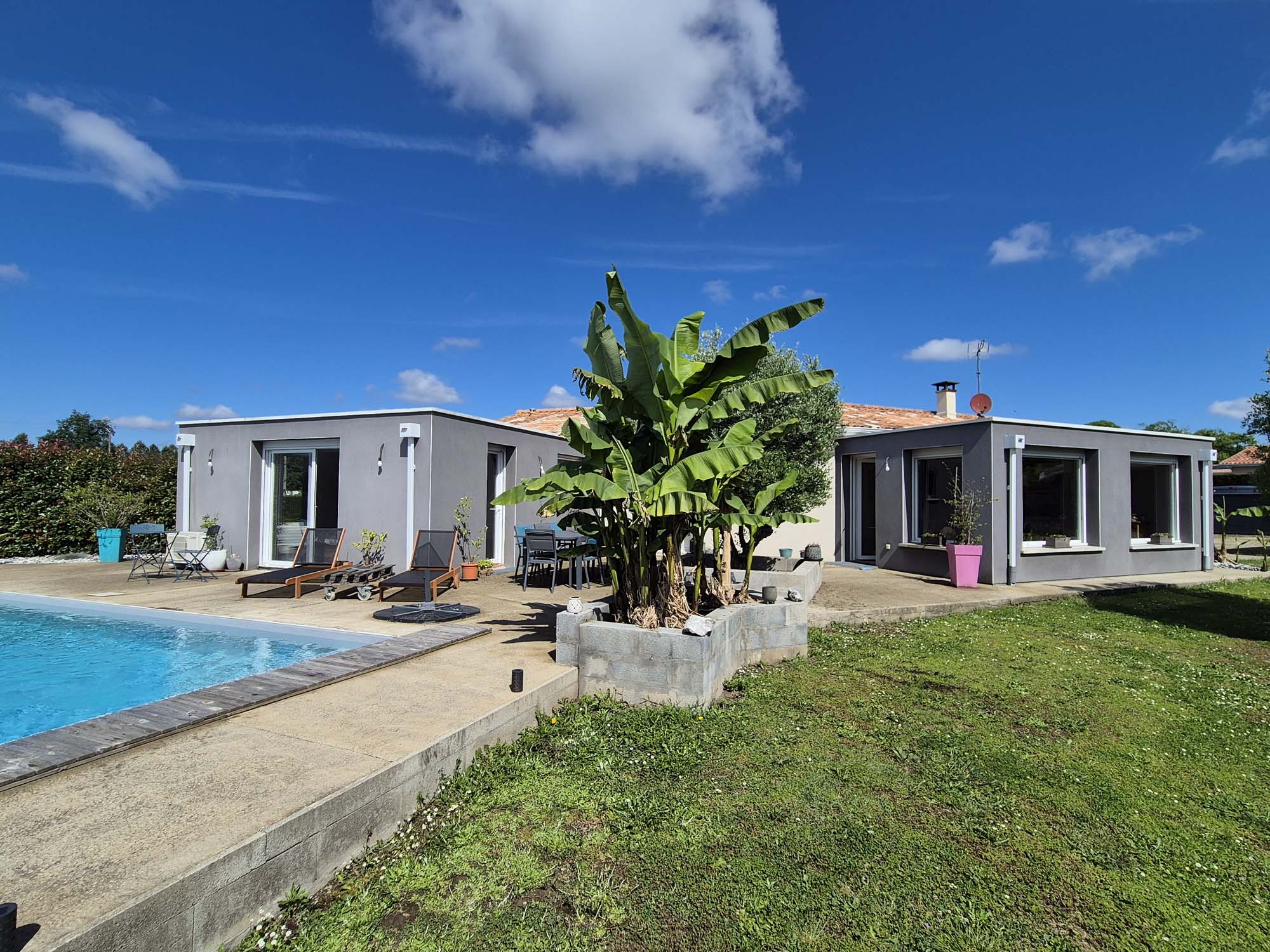 Photo 2 de Villa Céline villa à vendre à Pouydesseaux par Movrel Invest