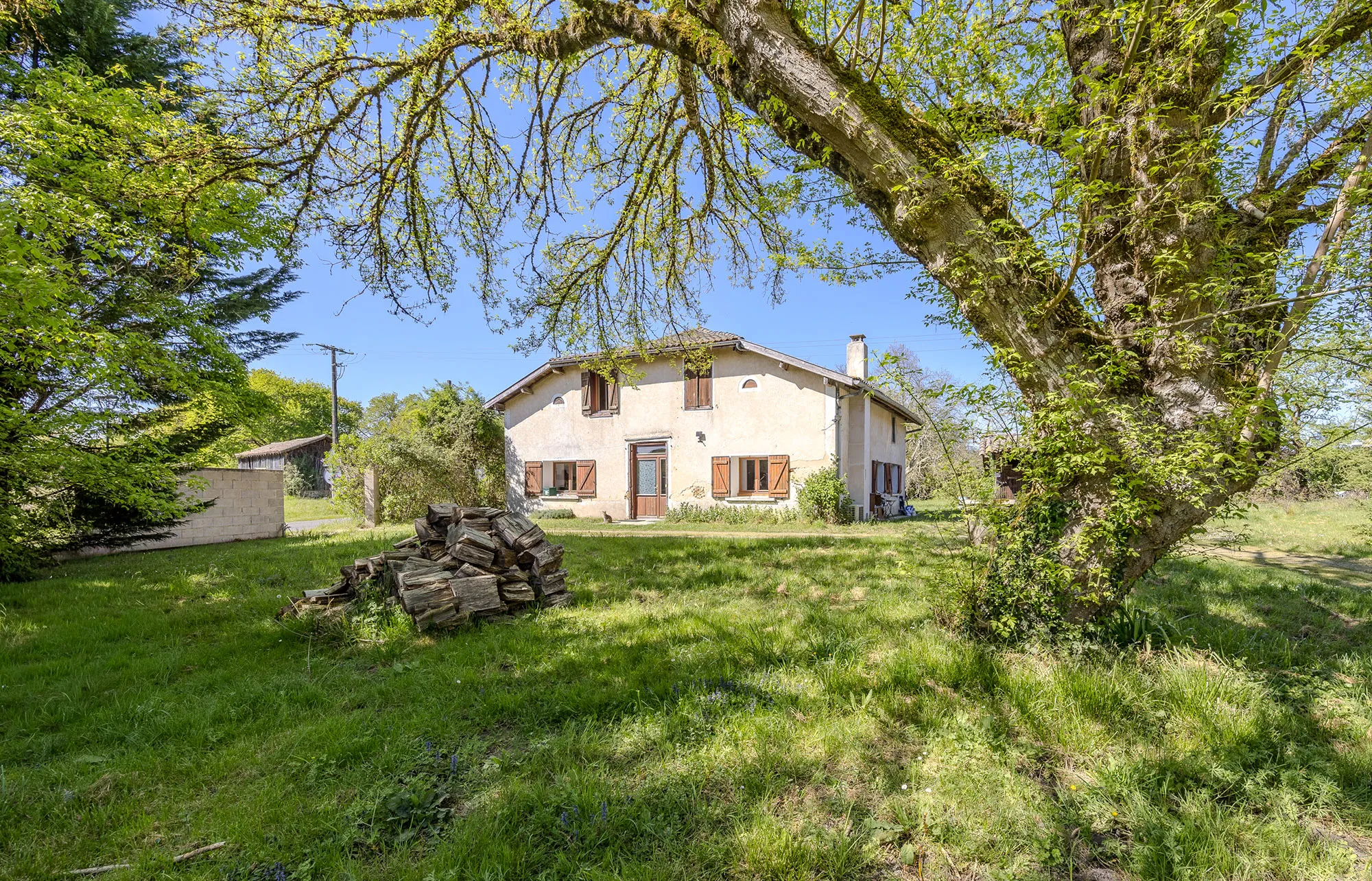 Vue principale de Villa Christelle villa à vendre à Bélis 186 m2