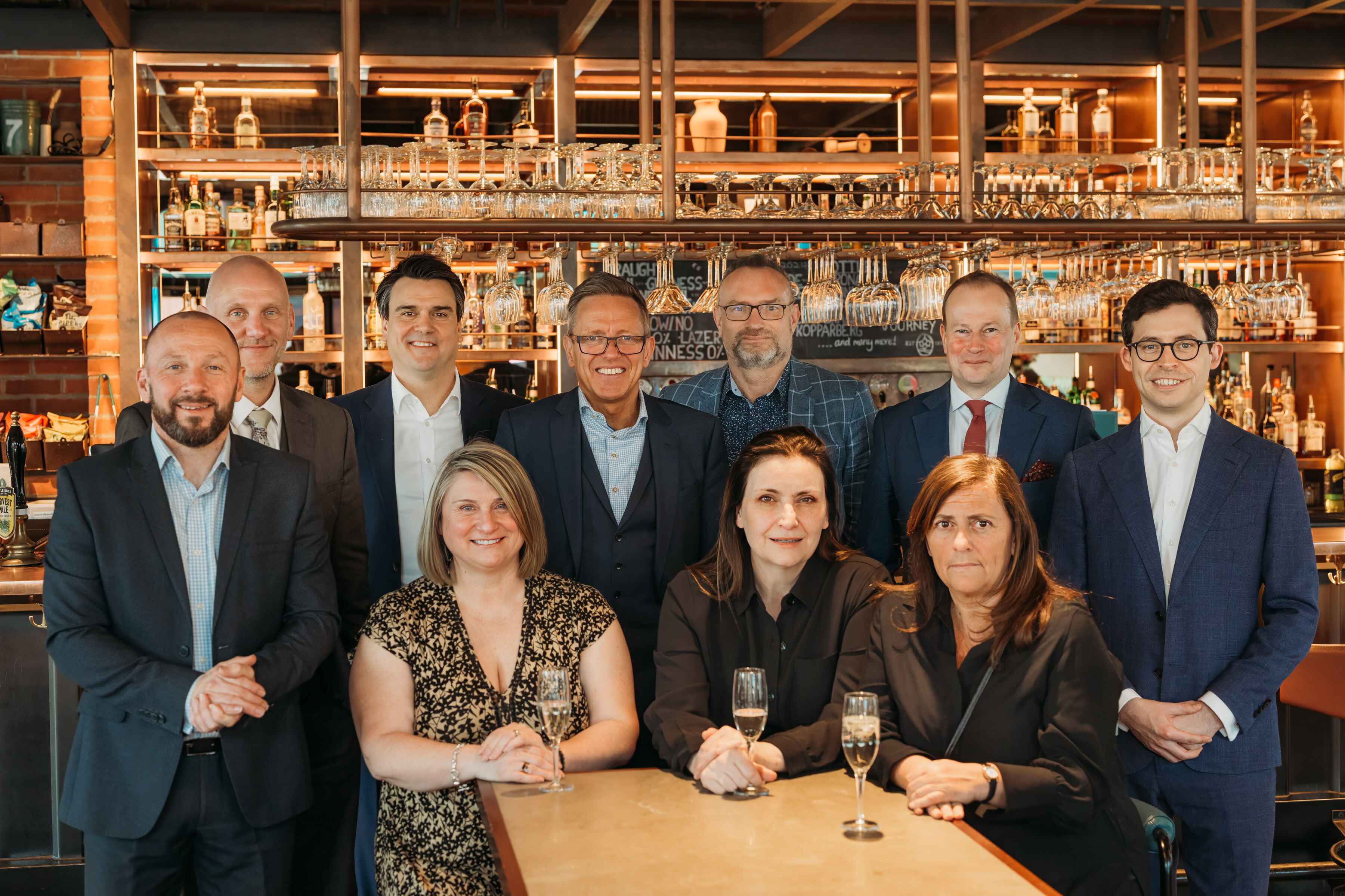 Licensing experts without peer