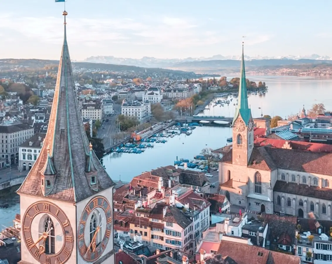 Banque Internationale à Luxembourg (Suisse) SA is a private bank serving international high-net-worth individuals and families. With complex cross-border and regulatory requirements, the bank adopted Atfinity to transform CLM across its key business processes.