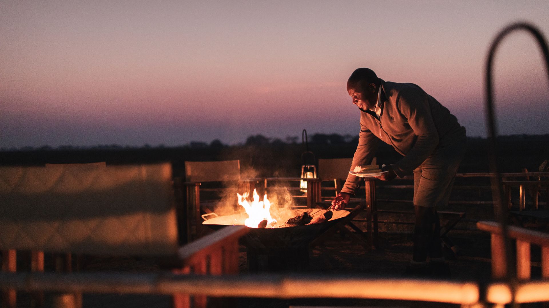 With only four tents, Busanga offers personalized guiding, campfire camaraderie, and peaceful privacy in nature.