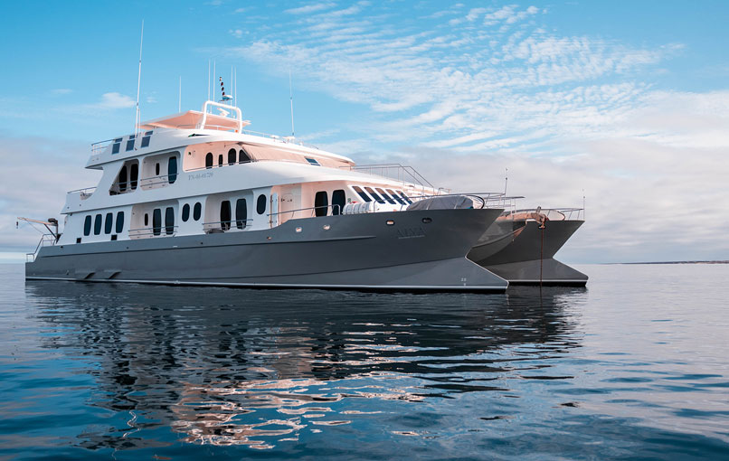 Alya Catamaran Galapagos