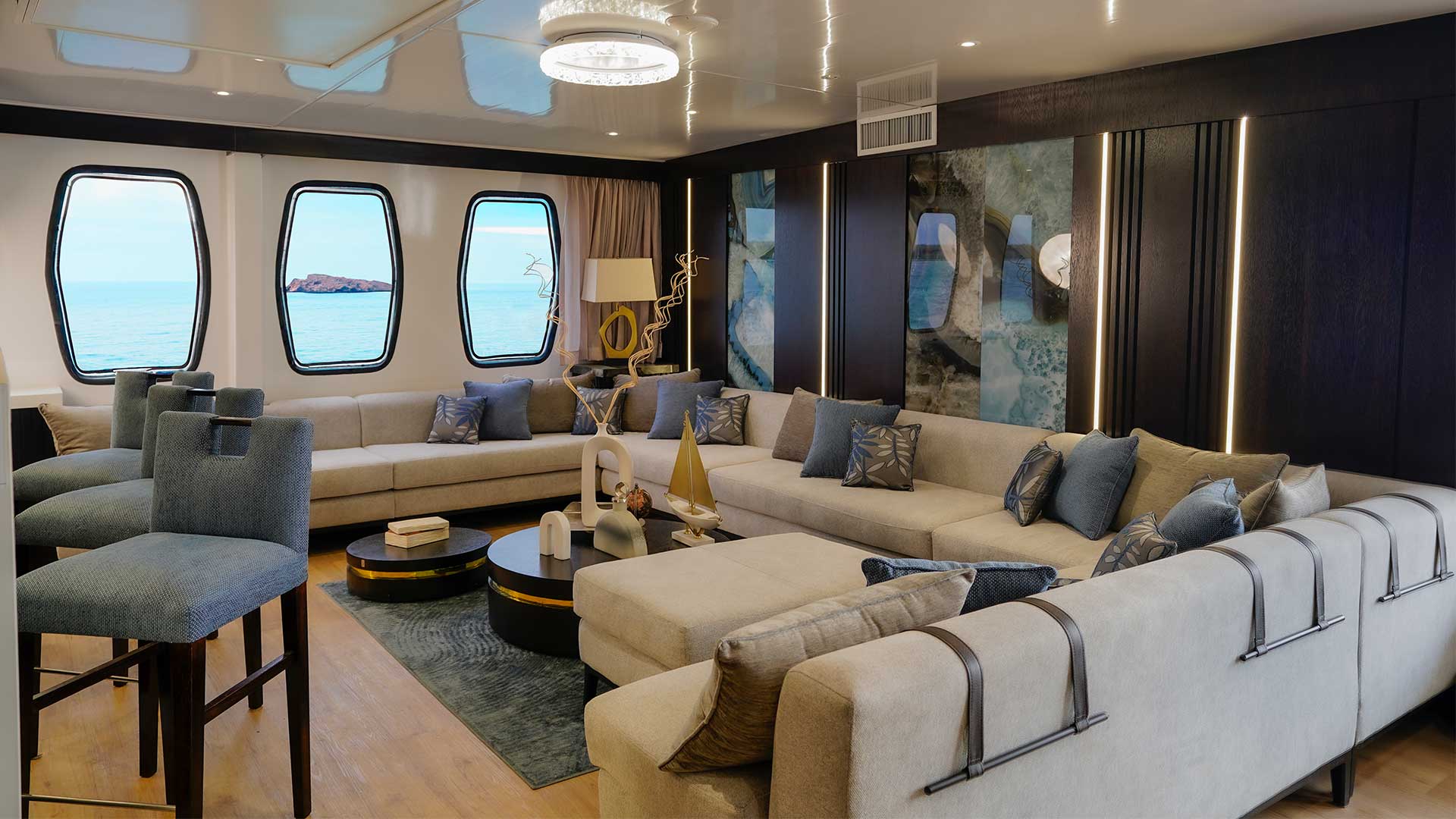 Alya Catamaran Galapagos