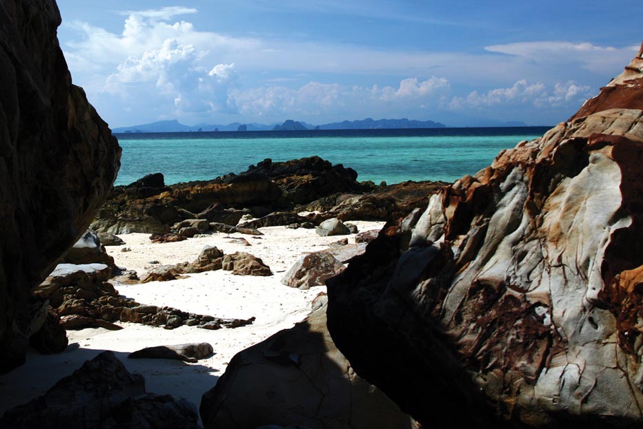 Dramatic cliffs surround the resort, creating one of Thailand’s most iconic landscapes.