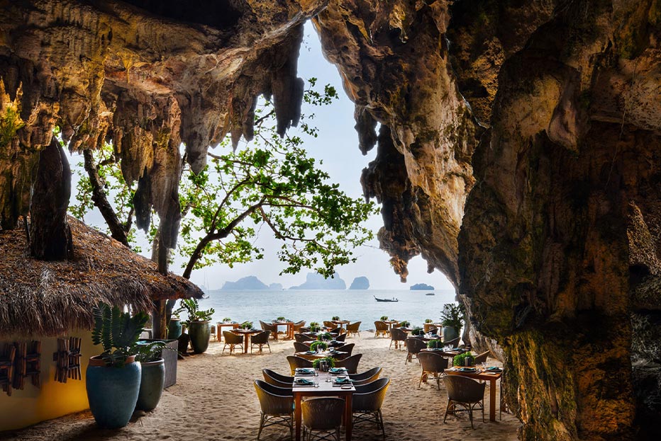 Multiple restaurants offering Thai and international cuisine in stunning beachfront and cave settings.