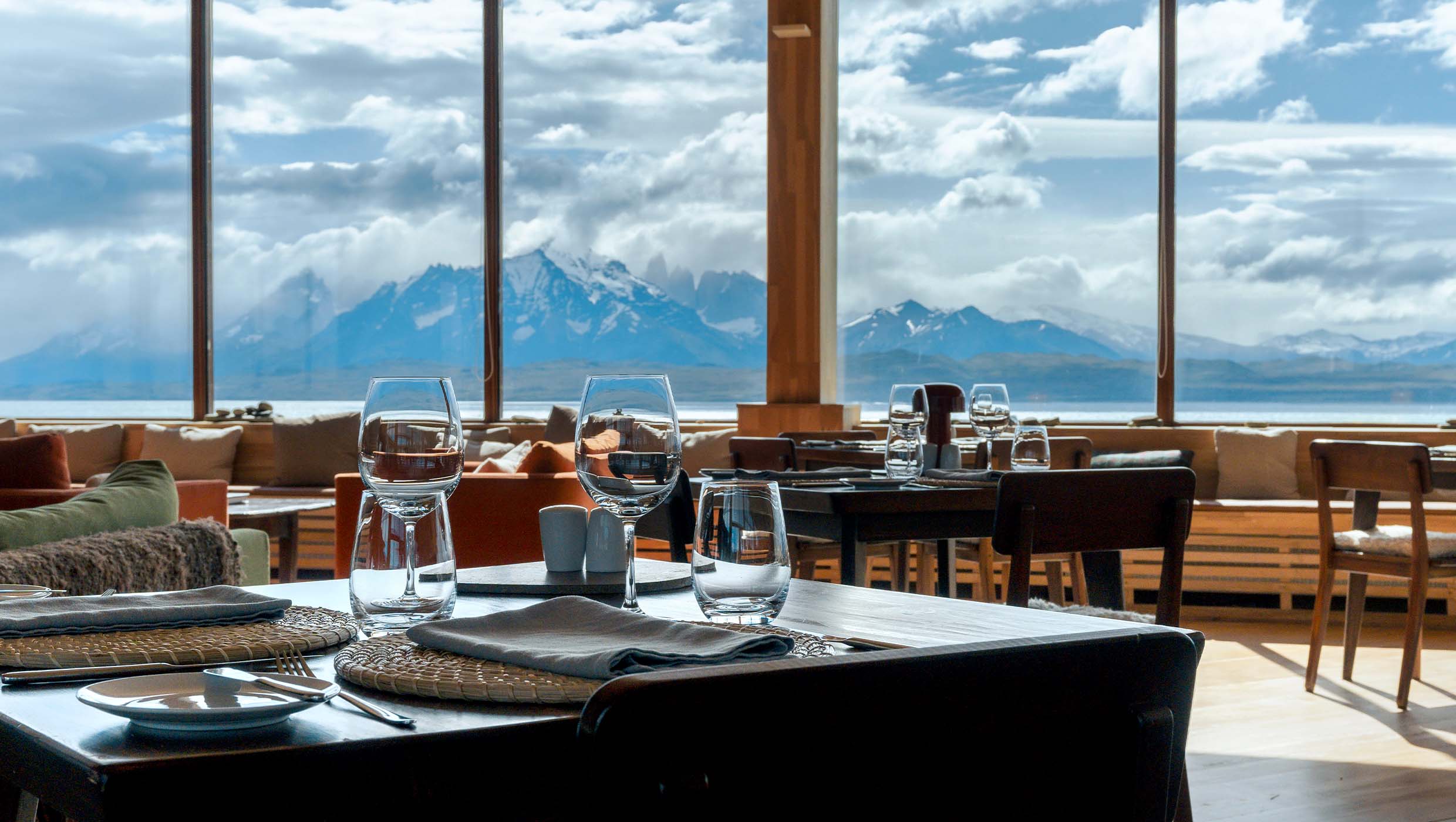 Seasonal menus inspired by Patagonian ingredients and regional flavors.