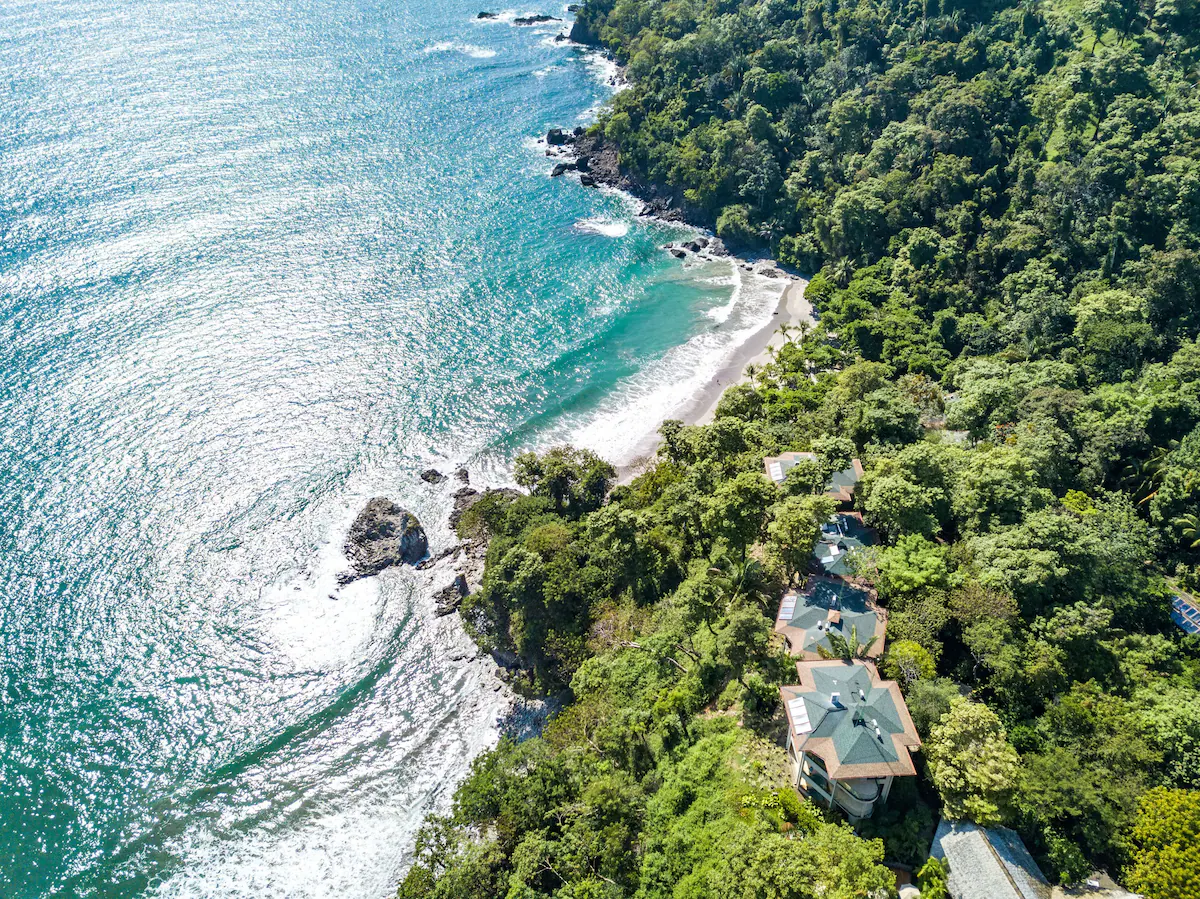 Arenas Del Mar Resort
