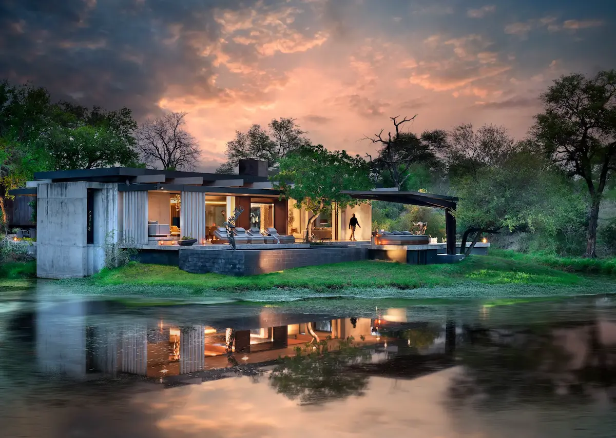 Each villa features four private guest suites, a personal chef, a wine gallery, and a private swimming pool, perfect for families or groups seeking ultra-luxury and complete privacy.