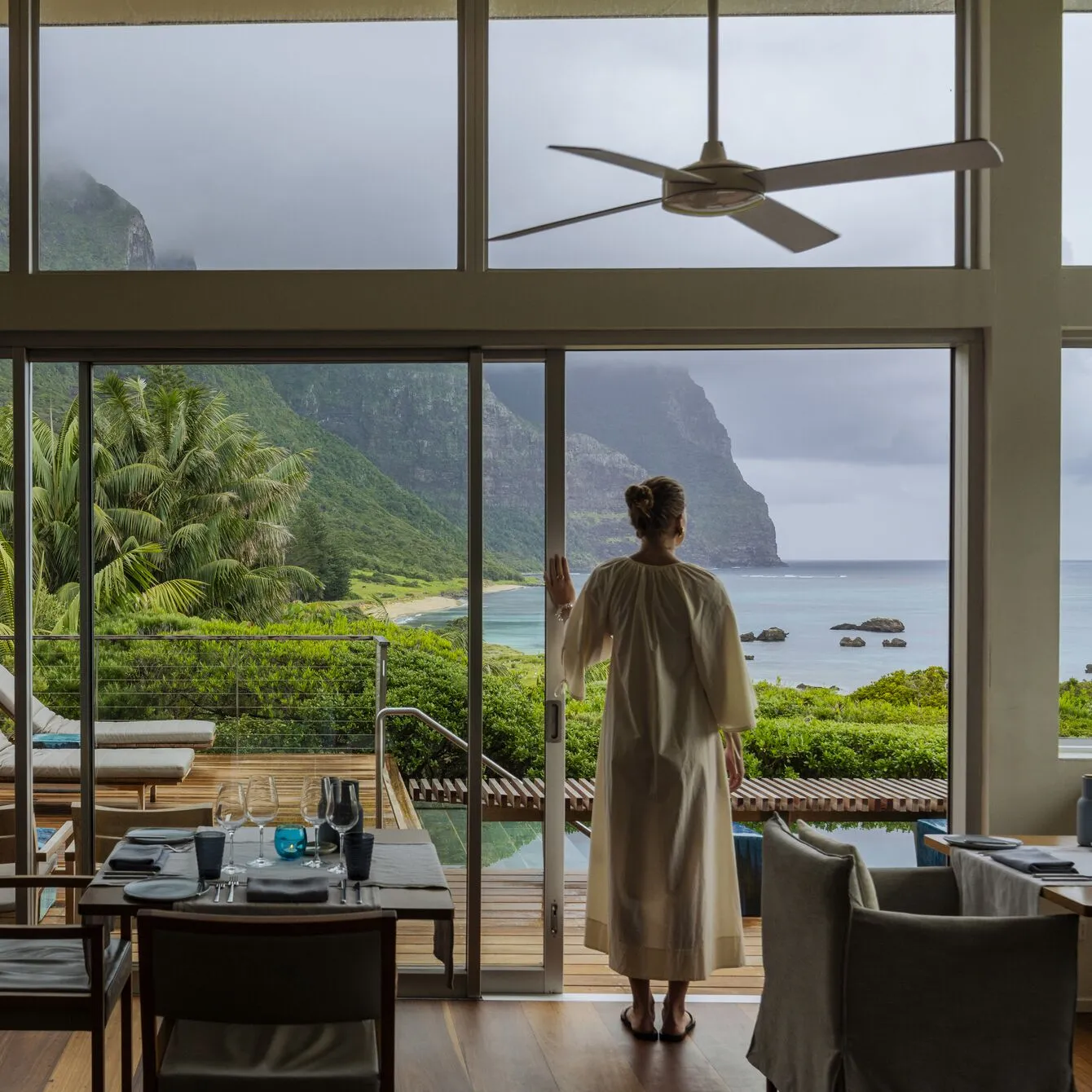 Each suite has been thoughtfully designed with contemporary island styling, spacious indoor-outdoor living and panoramic views of the lagoon and surrounding mountains.
