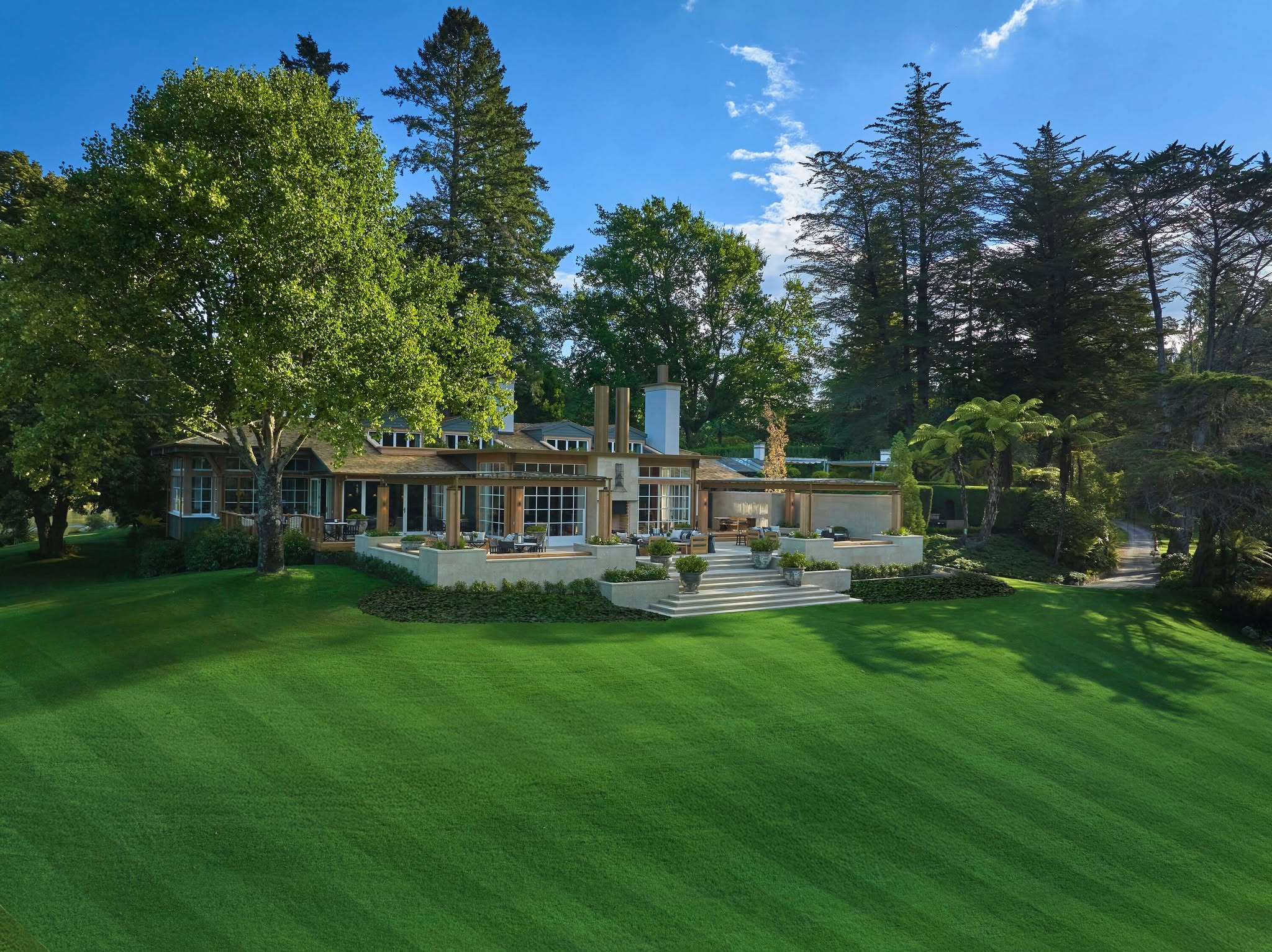 Beckon Huka Lodge