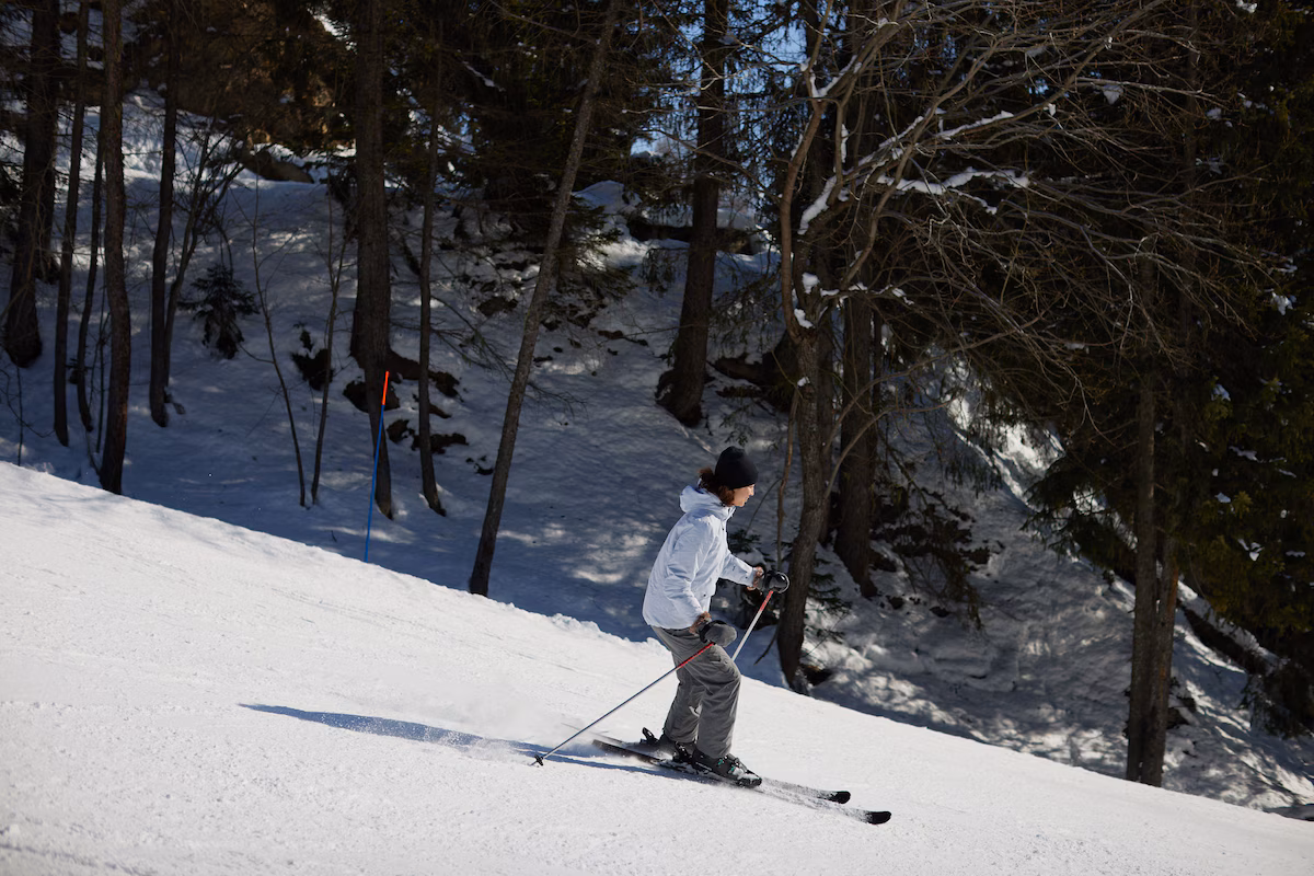 Direct connection to the slopes of Crans-Montana.