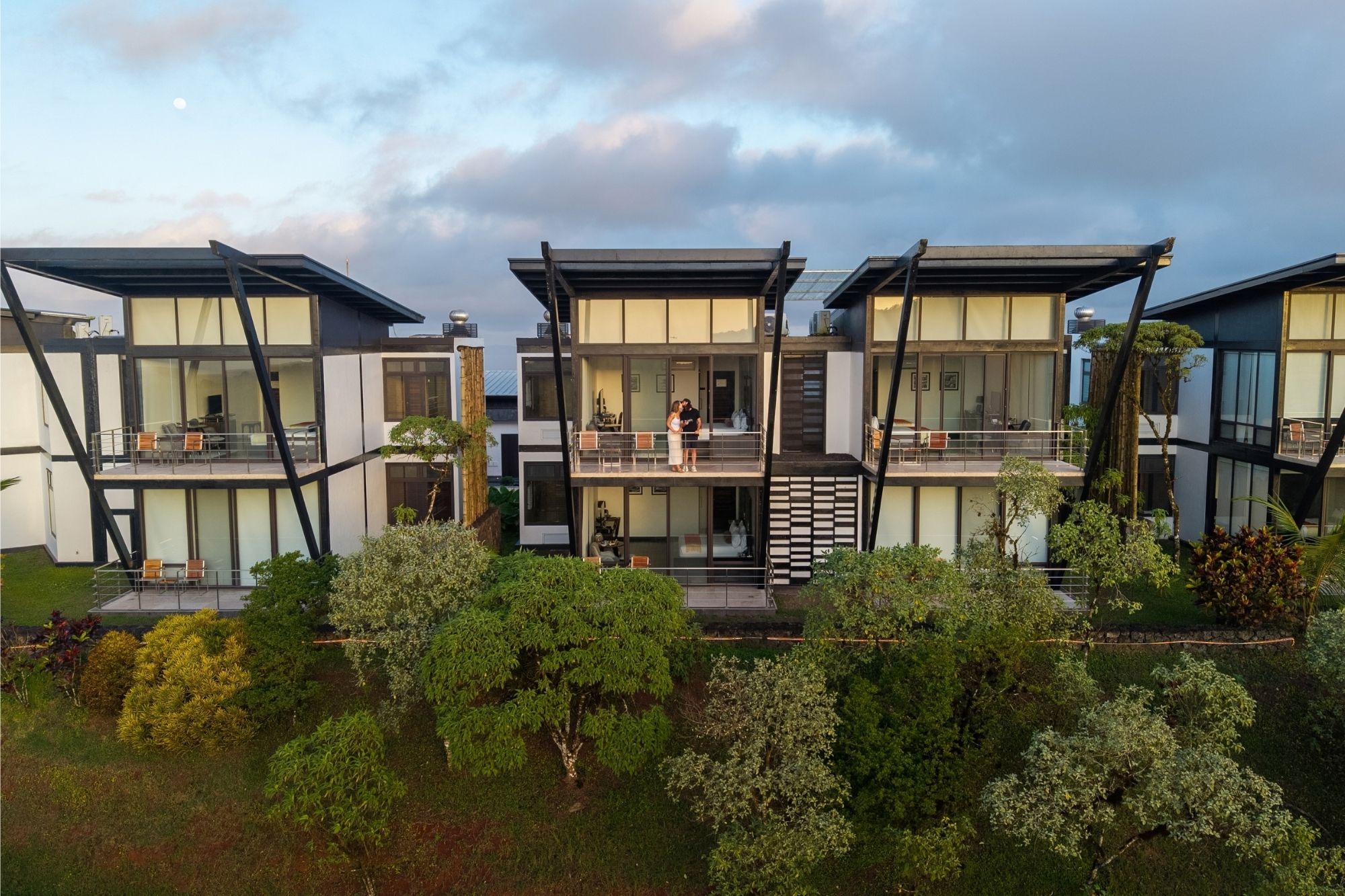 Pikaia Lodge