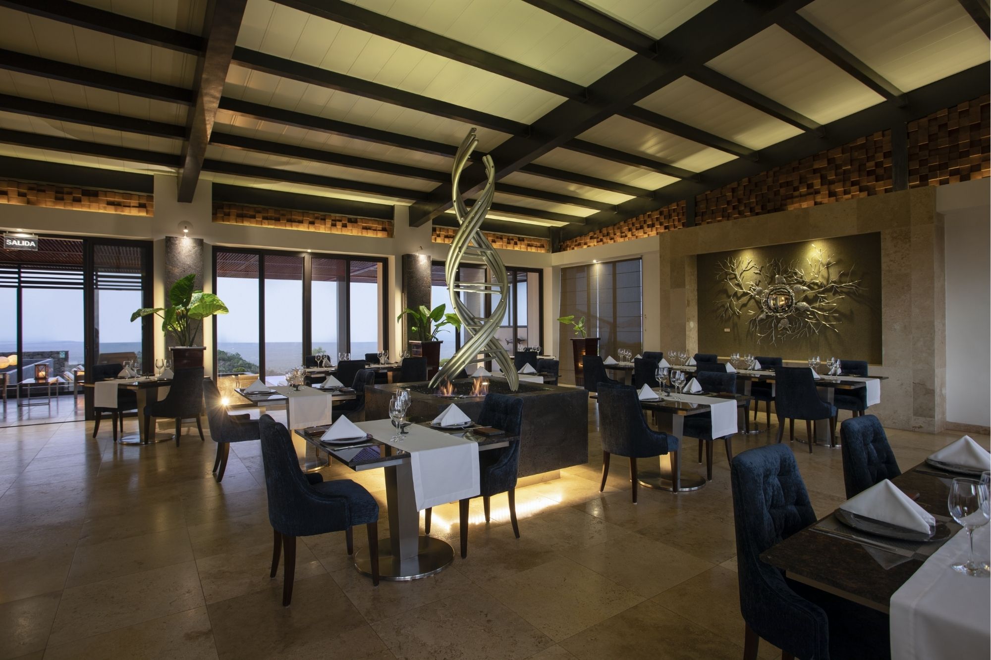 A signature dining space that anchors the lodge experience and gives travelers a place to reconnect after days of exploration.