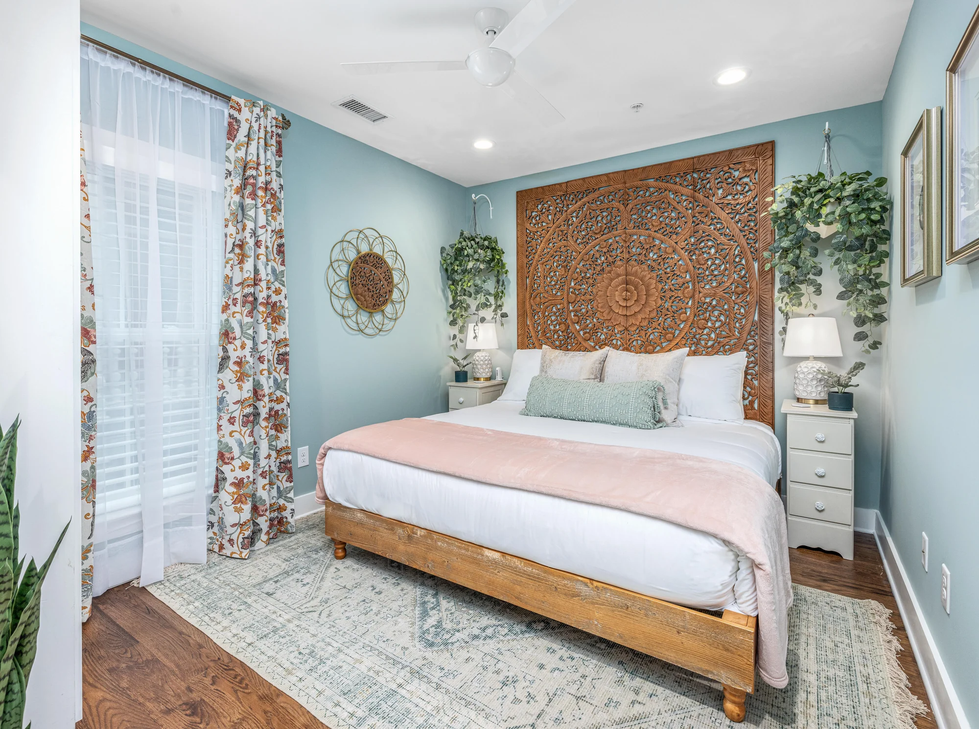 Azaleas Suite C Bed