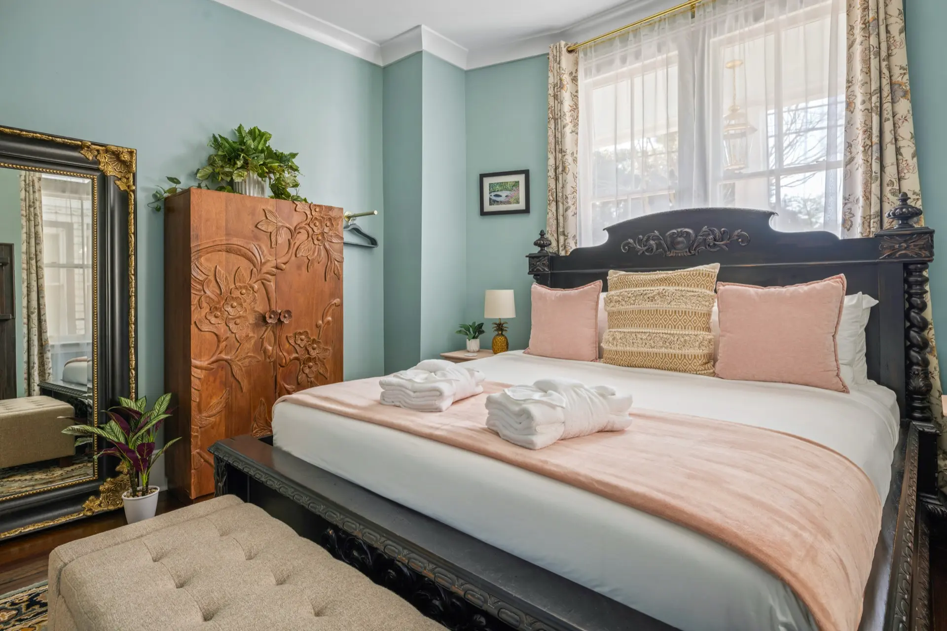 Camellias Suite A 06