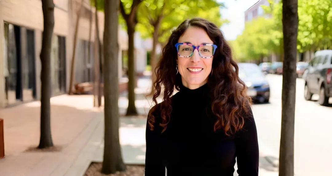 Leah Fisch, business productivity coach for entrepreneurs, CEO Rise.