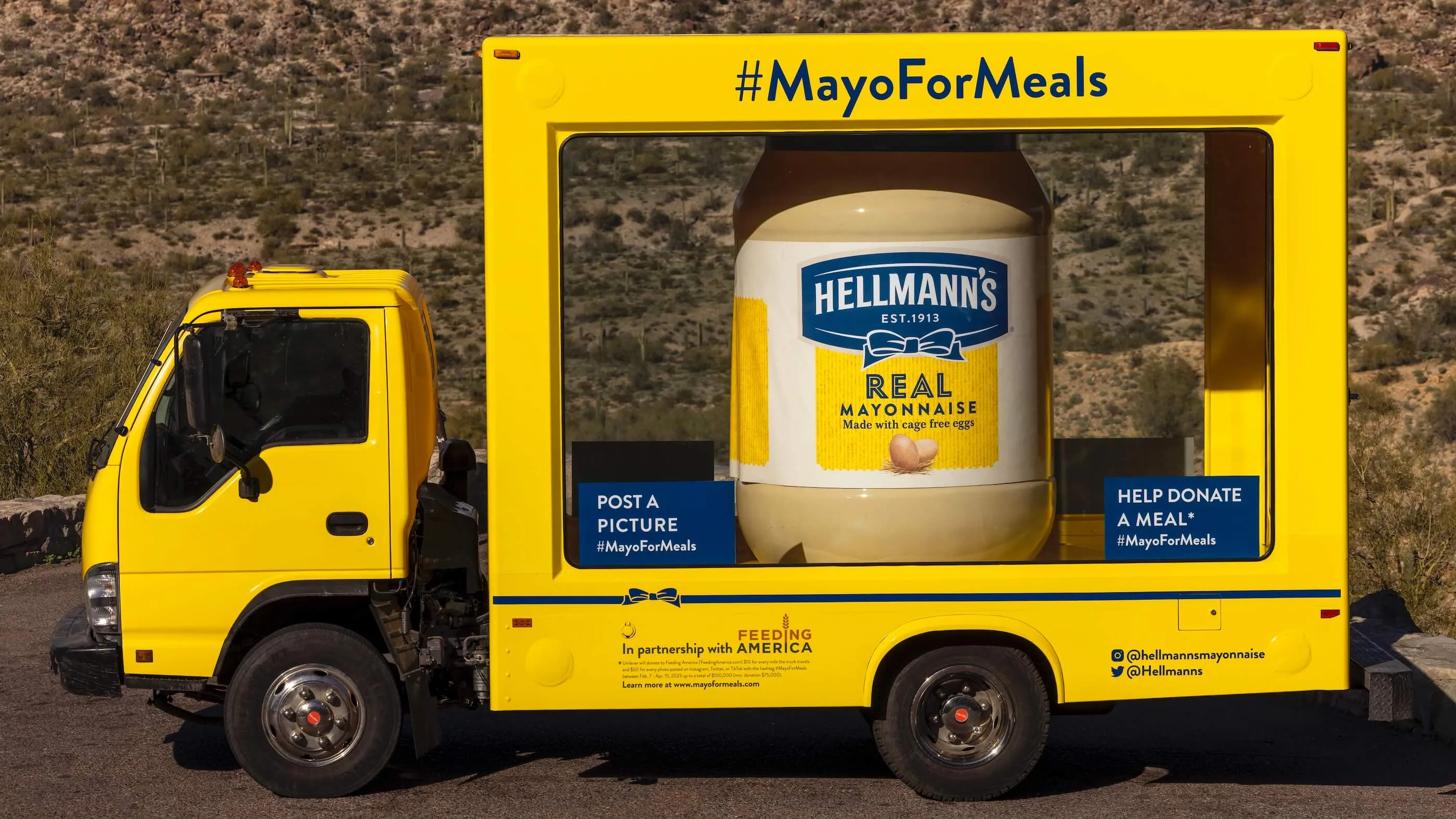 Oversized Marketing Props: Why Giant Replicas Drive Engagement