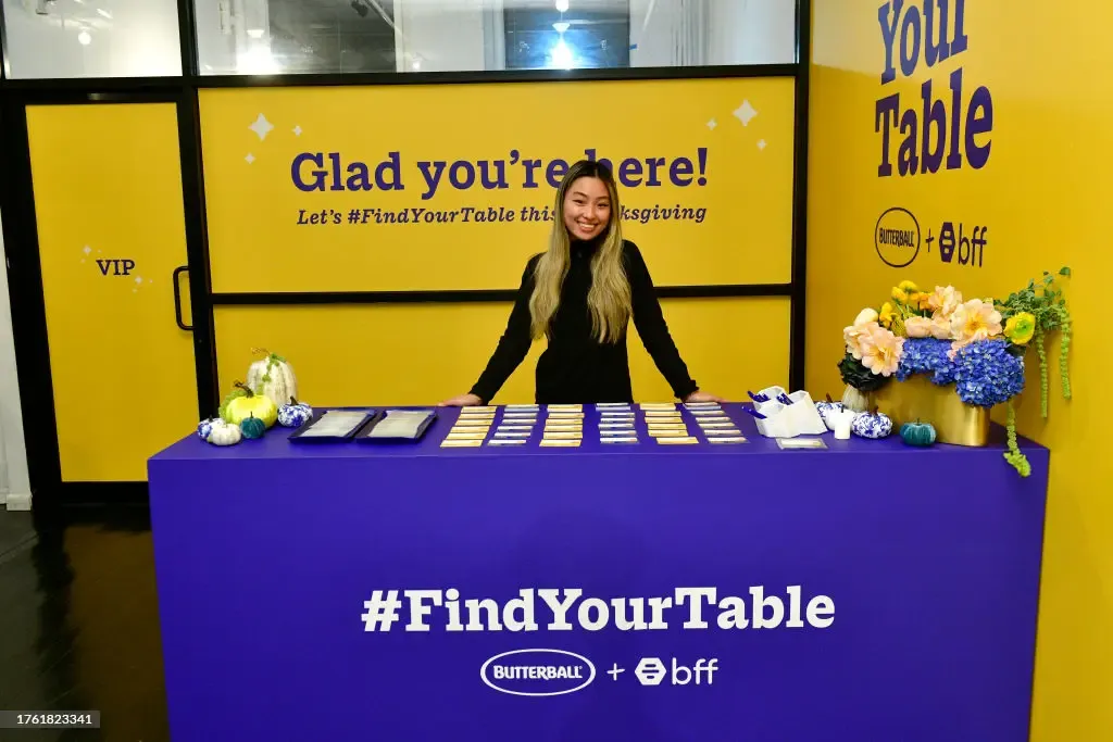 Create #FindYourTable, a Butterball and Bumble for Friends-hosted, New York City meetup to help those without a place to go this Thanksgiving meet new friends and learn holiday cooking tips.
