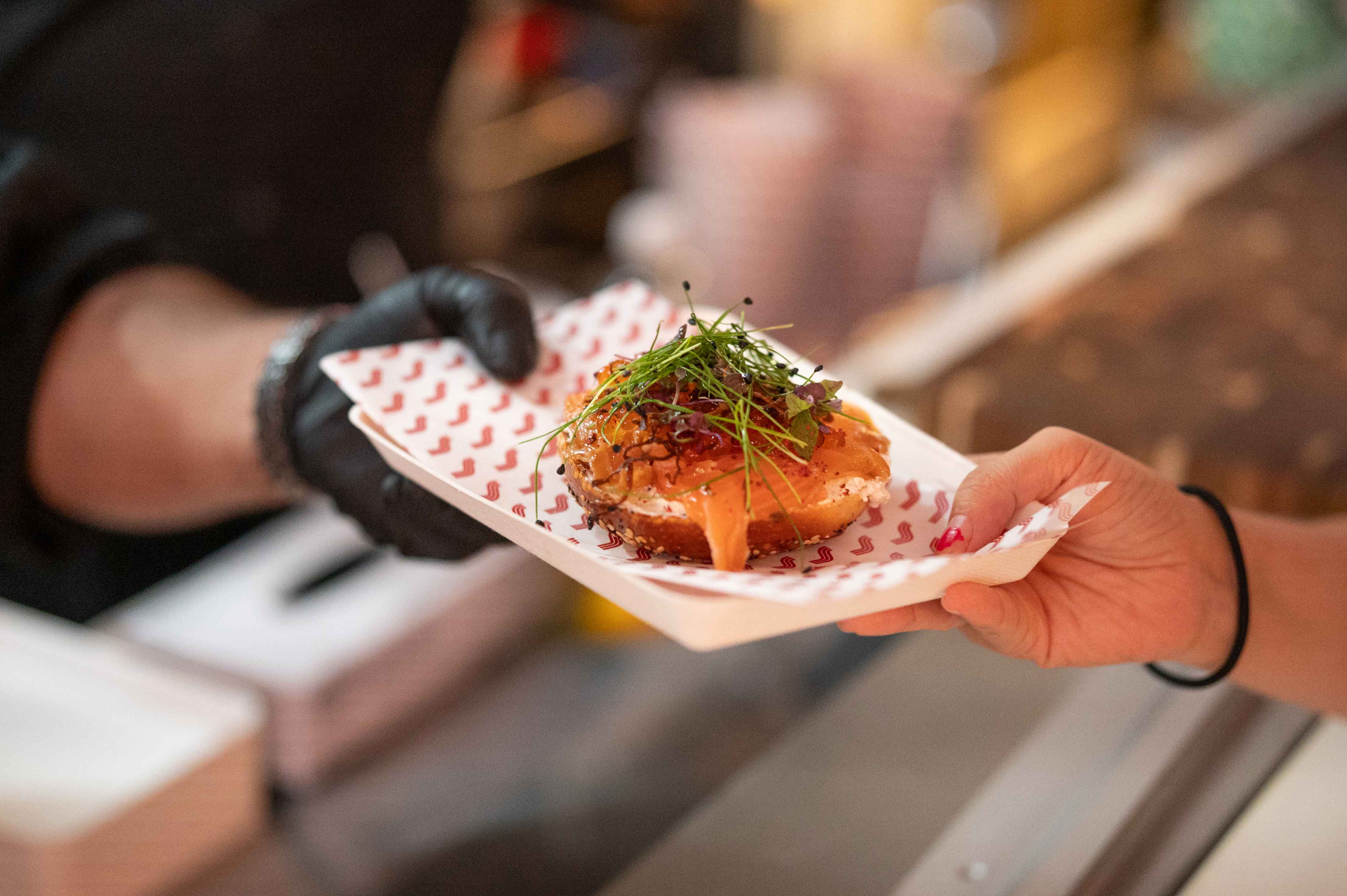 500+ custom menu items distributed
