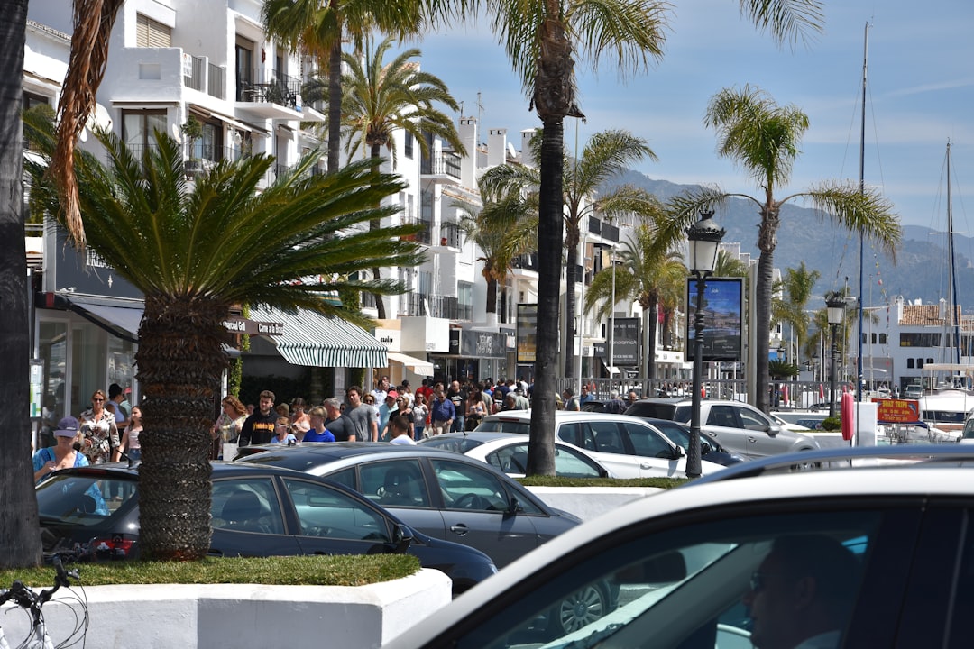 Location de voiture à Alicante (2026) : guide, prix, aéroport et sans caution