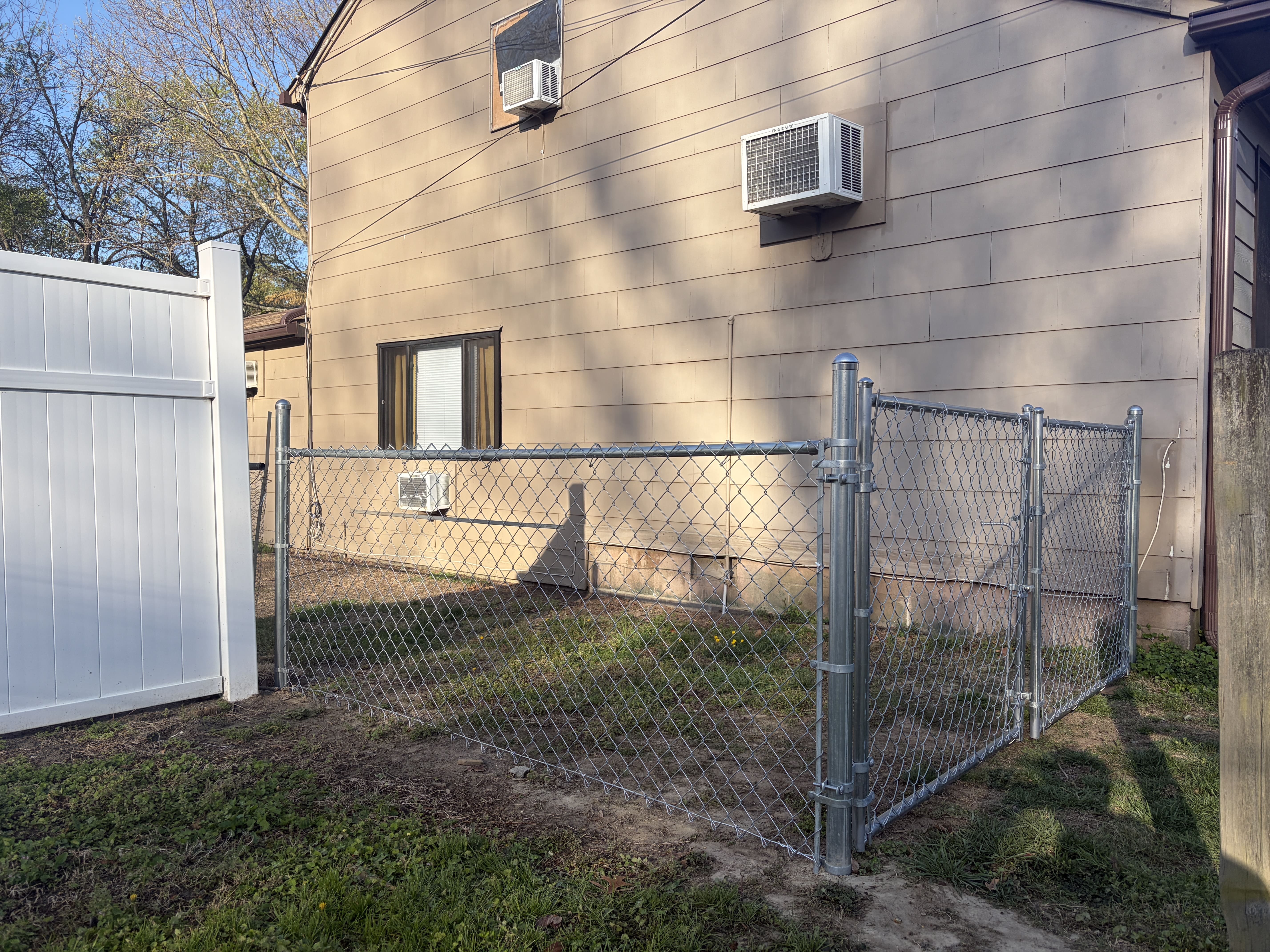 heartwood chainlink fence installation
