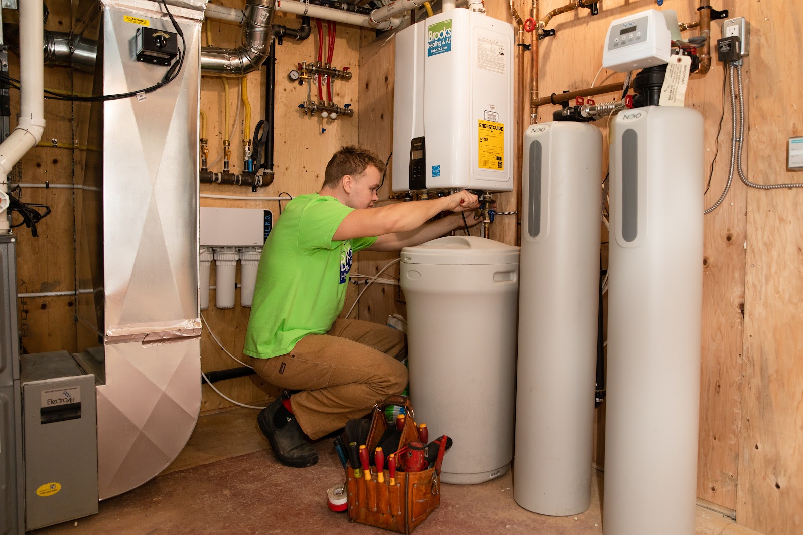 Water Heater Installation in Georgetown, ON | Brooks Heating & Air
