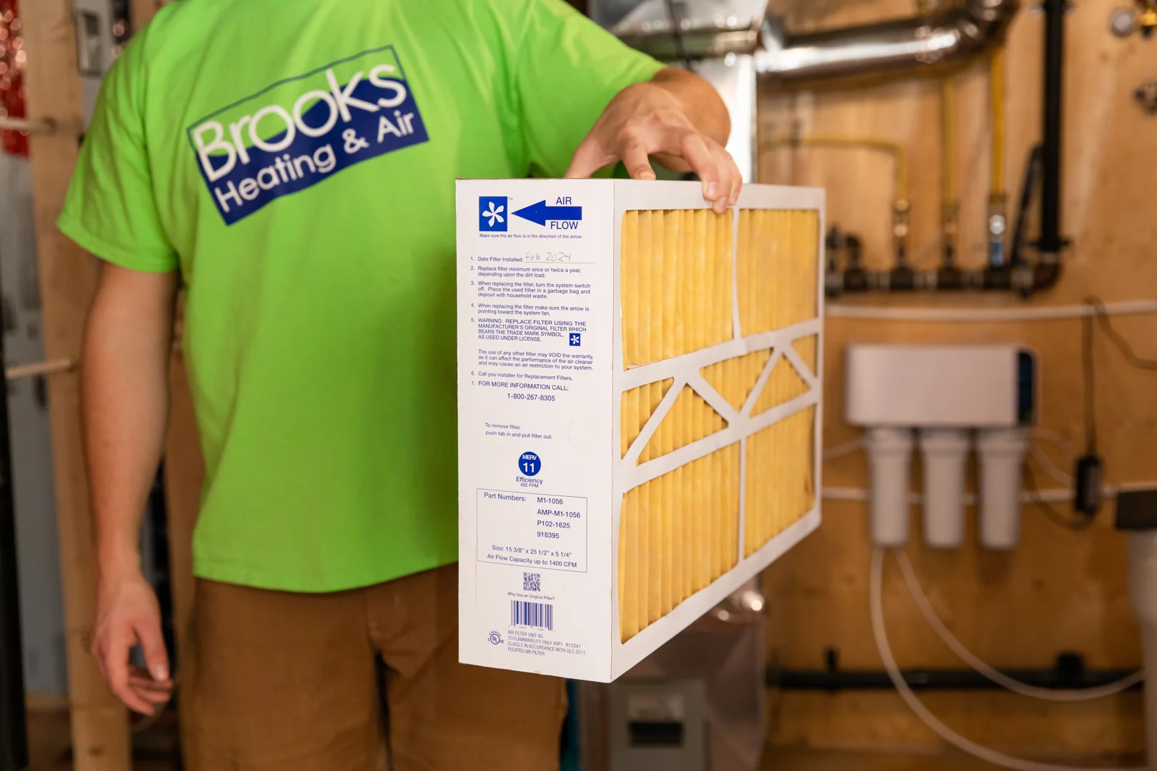 Different types of AC filters including fiberglass, pleated, and media filters