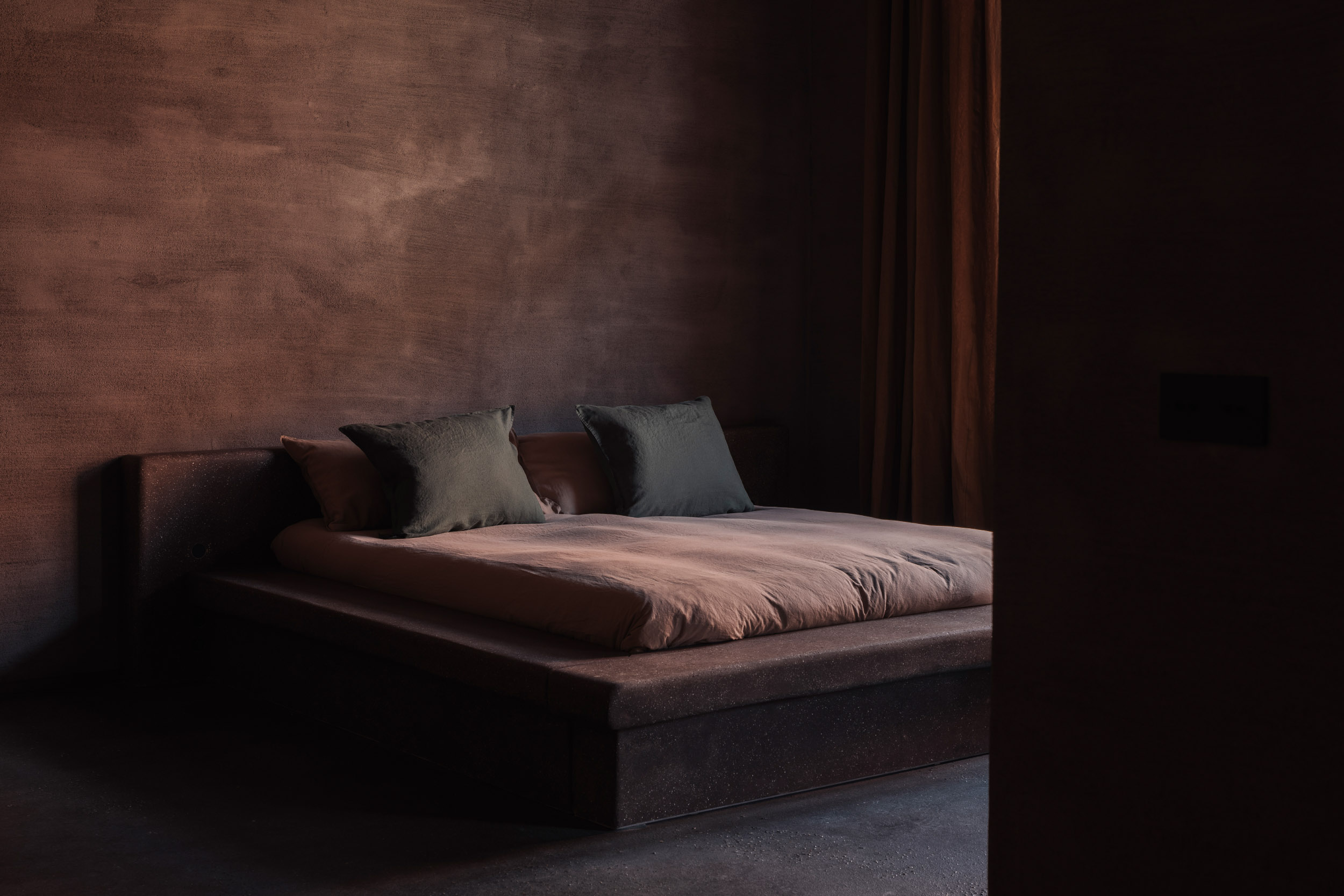 Studio LOHO Lime Finish Raw Outdoor wall plaster