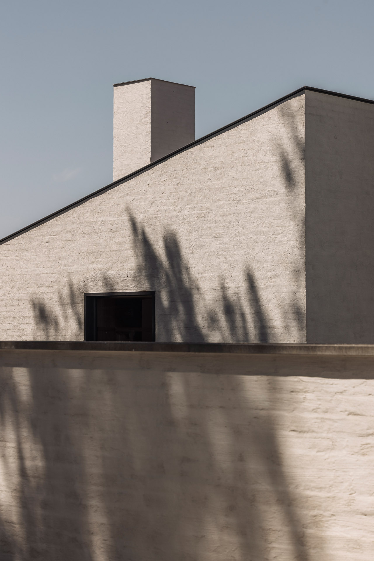 Studio LOHO Lime Finish Raw Outdoor wall plaster