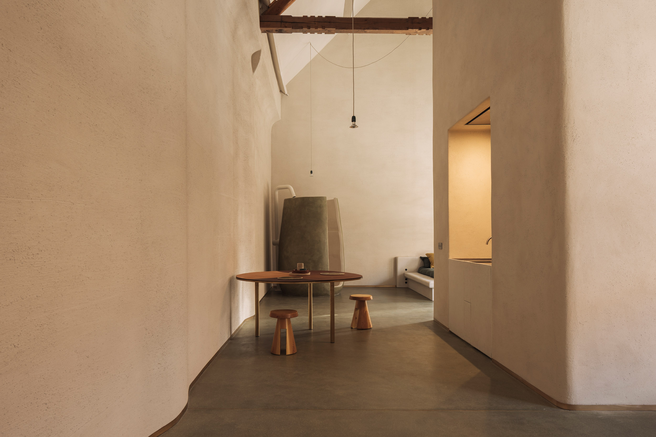 Studio LOHO Clay Finish Medium wall plaster