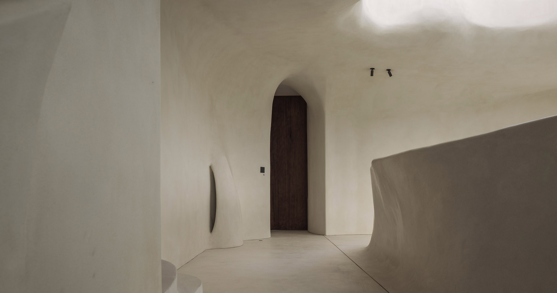 Studio LOHO Clay Finish Medium wall plaster