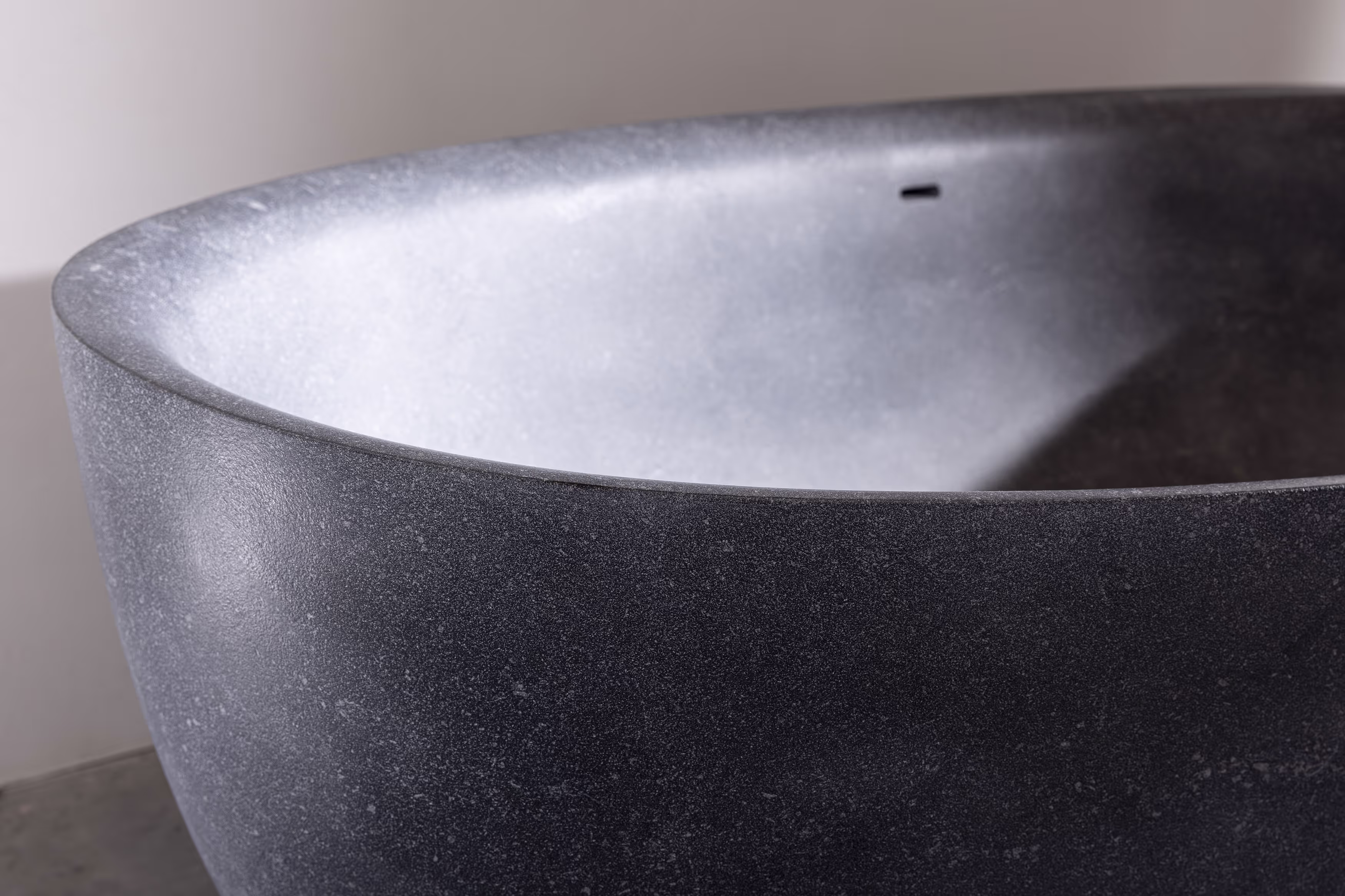 Studio LOHO Stone Bathtubs