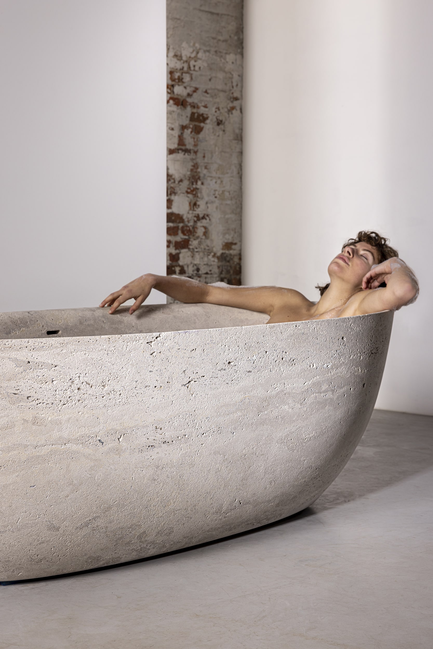 Studio LOHO Stone Bathtubs