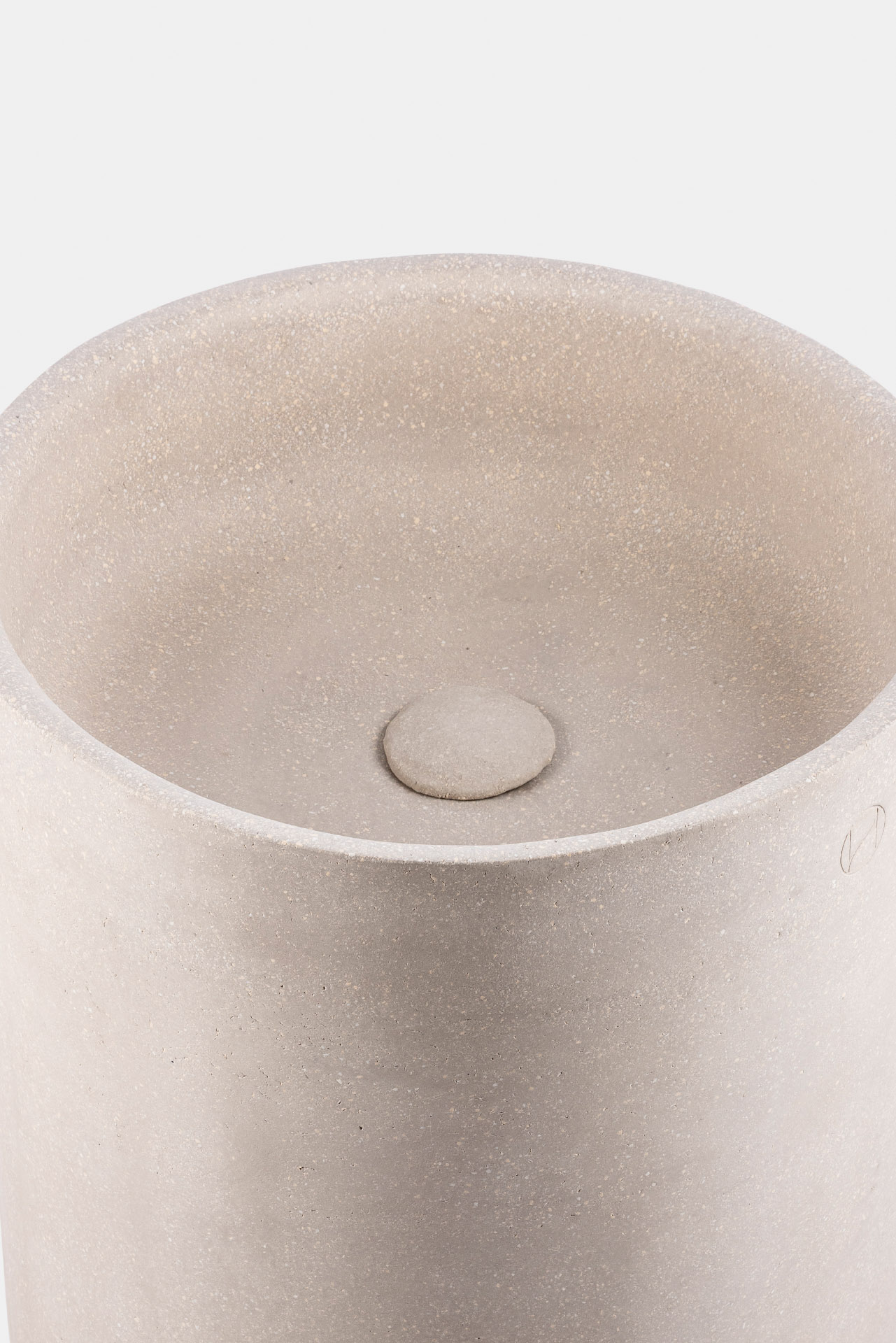 Studio LOHO Clay Basins Pure Clay