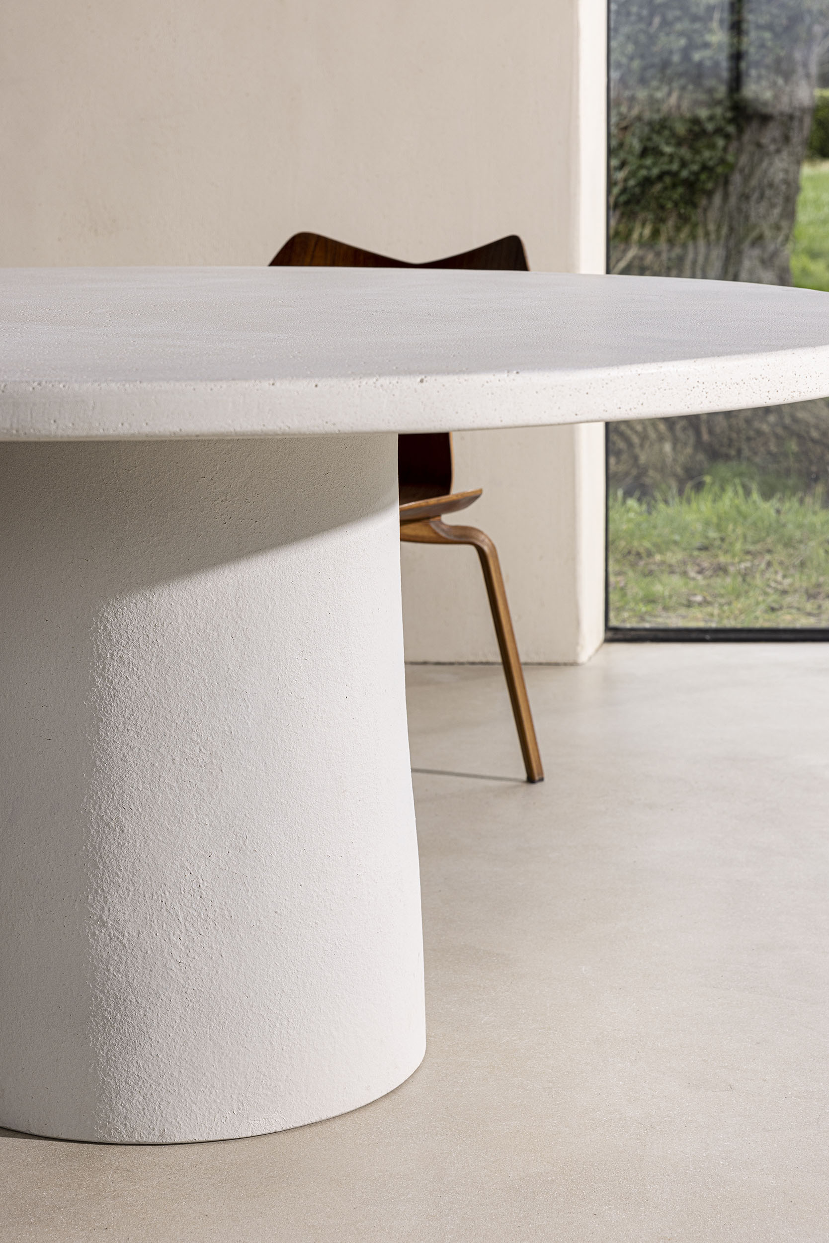 Studio LOHO Tables Cast