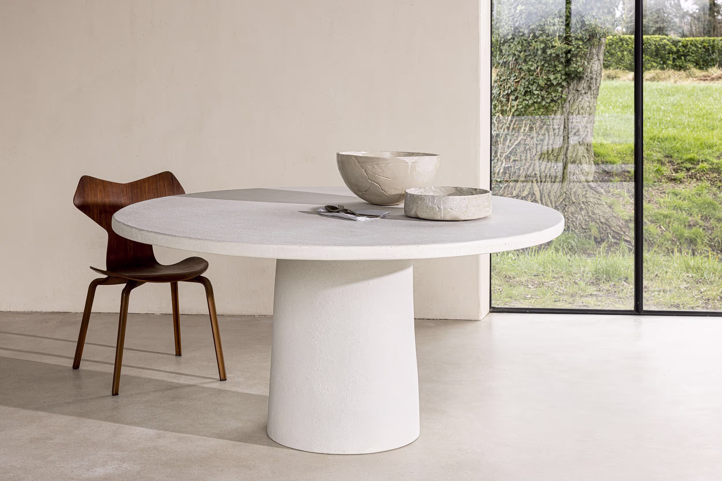 Studio LOHO Tables Cast