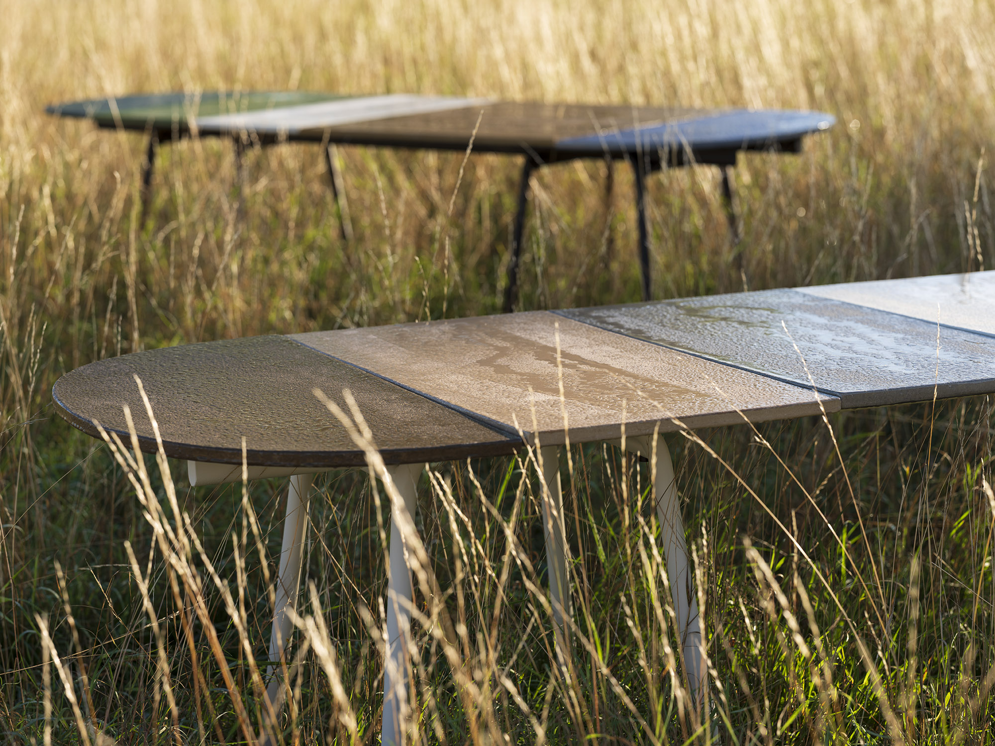 Studio LOHO Hopscotch table