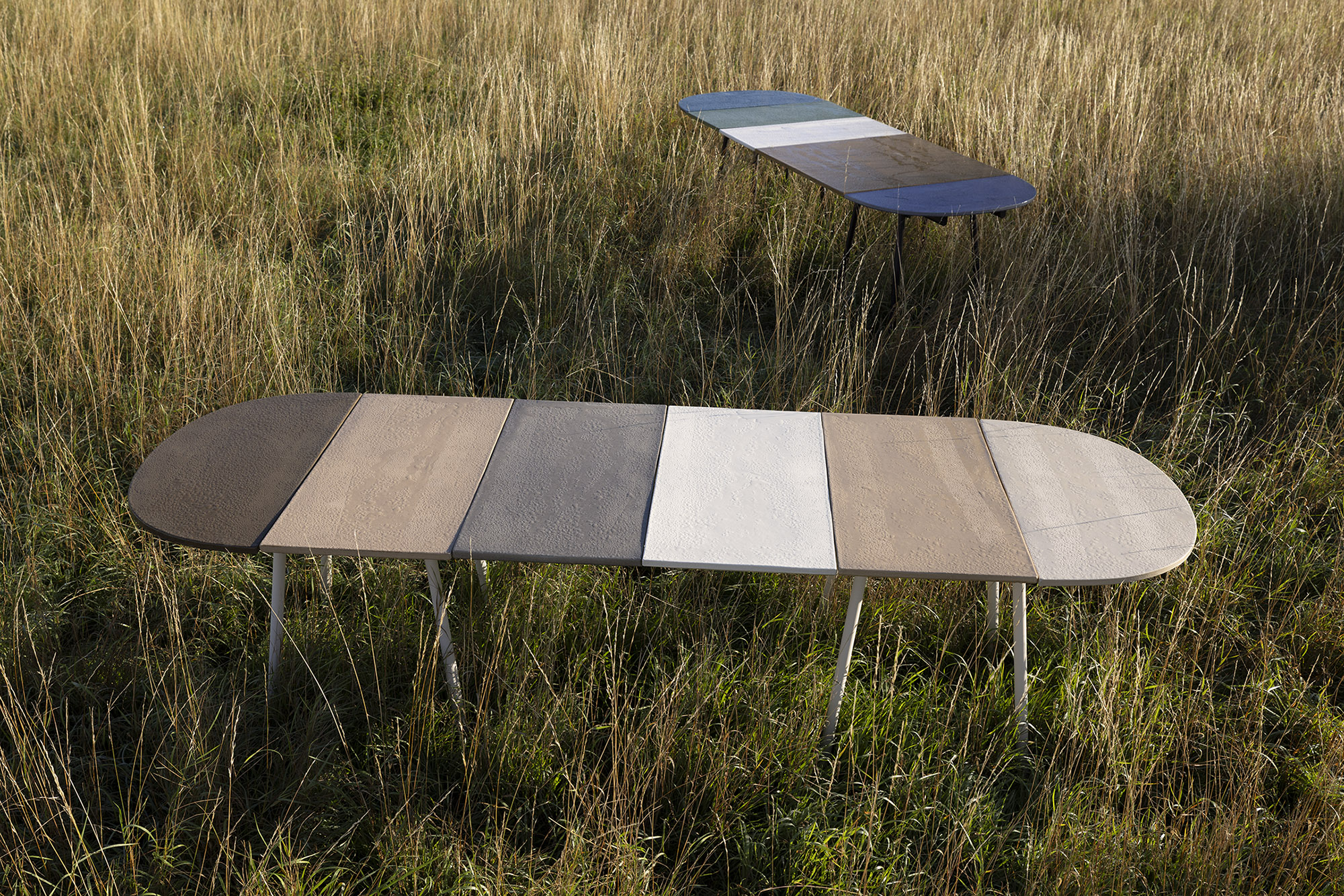 Studio LOHO Hopscotch table