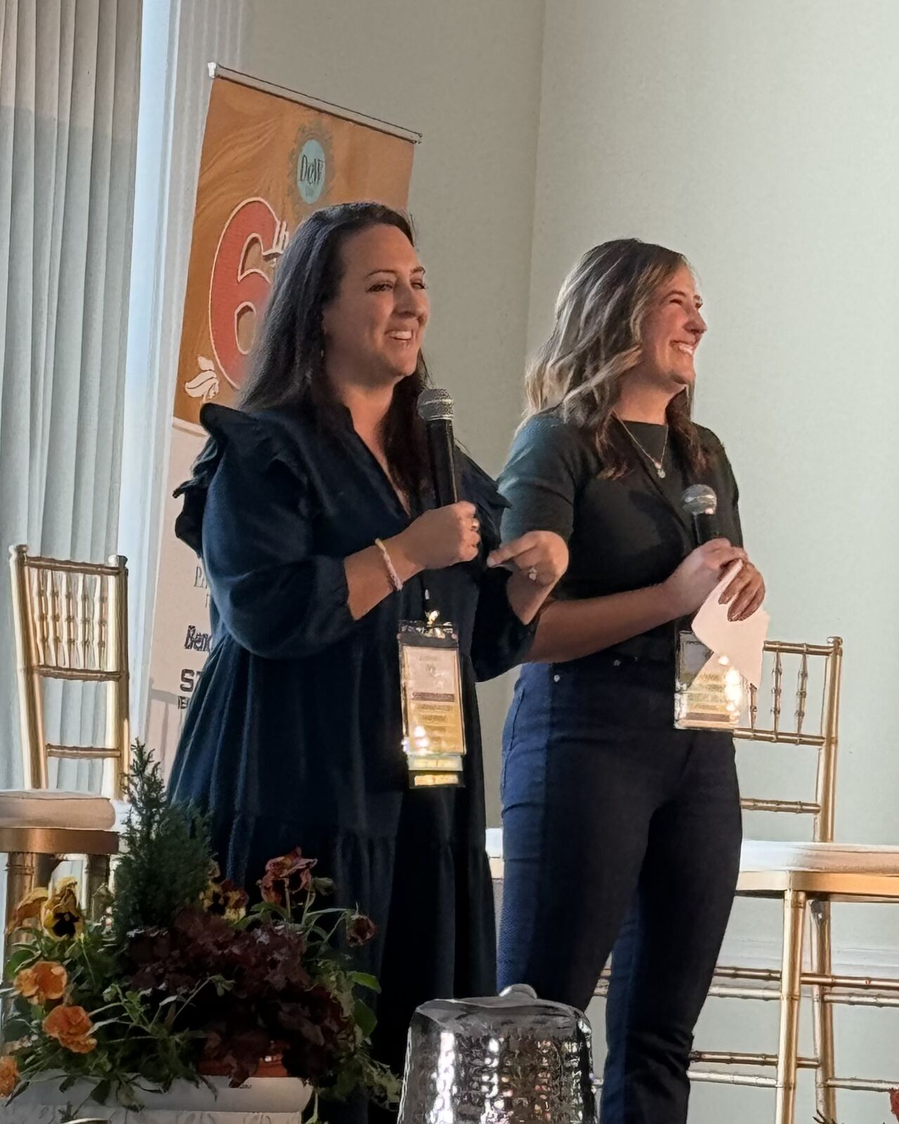 JJ and Vanessa on stage at DeW