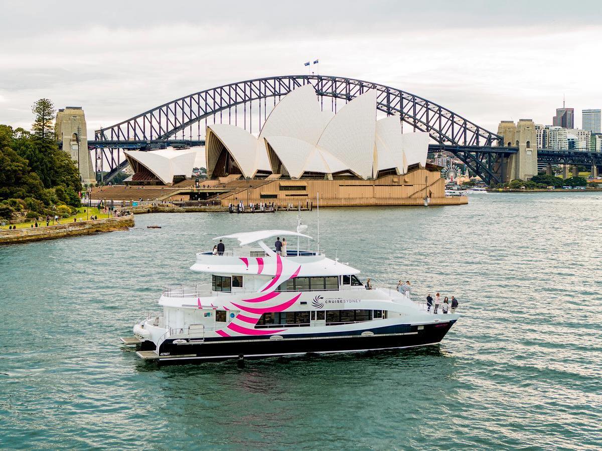 Sydney Classic City Stay - Indian Pacific from Sydney  