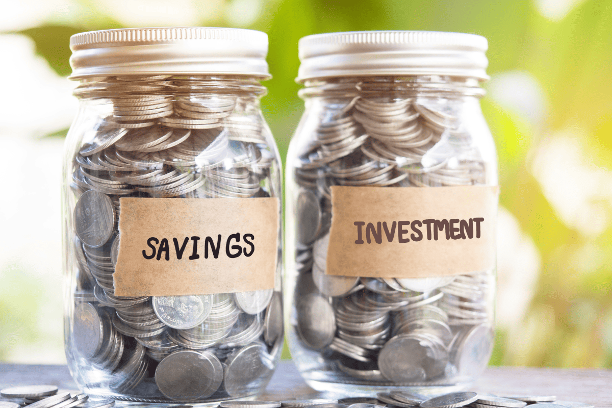 What is the difference between saving and investing, which is more profitable?
