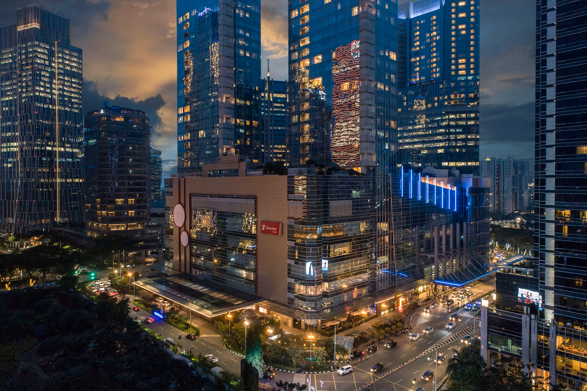 10 mall terbesar dan terkenal di Indonesia